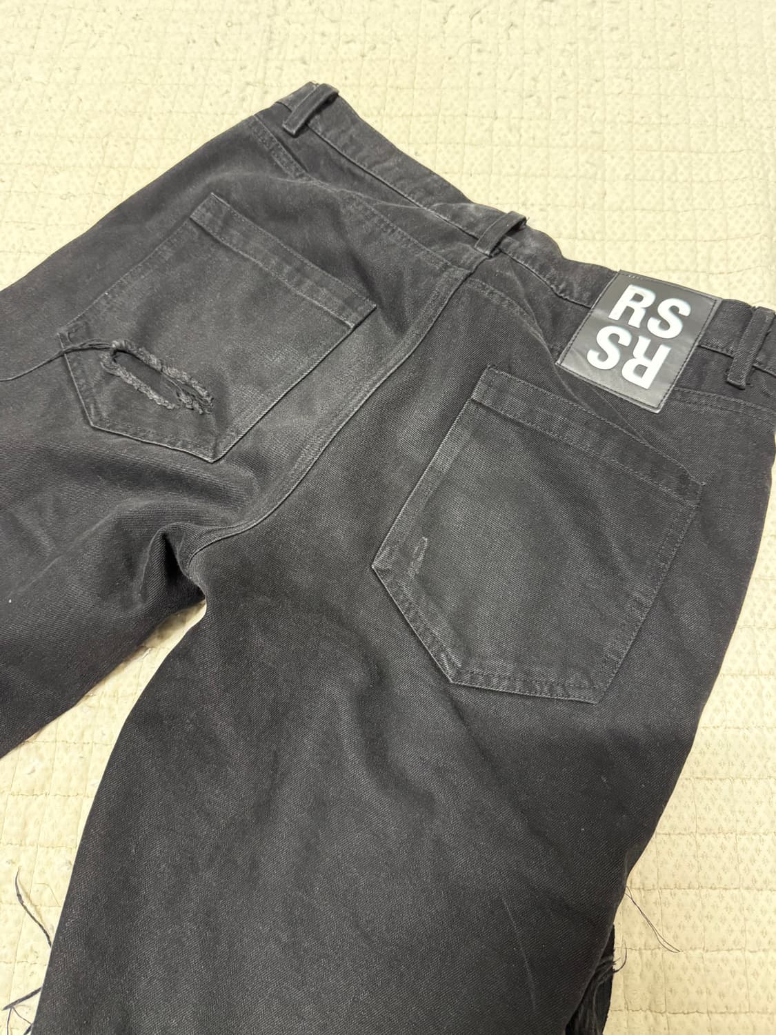 [32] 19aw 라프시몬스 디스트로이드 레이어드 진 흑청 상품이미지5