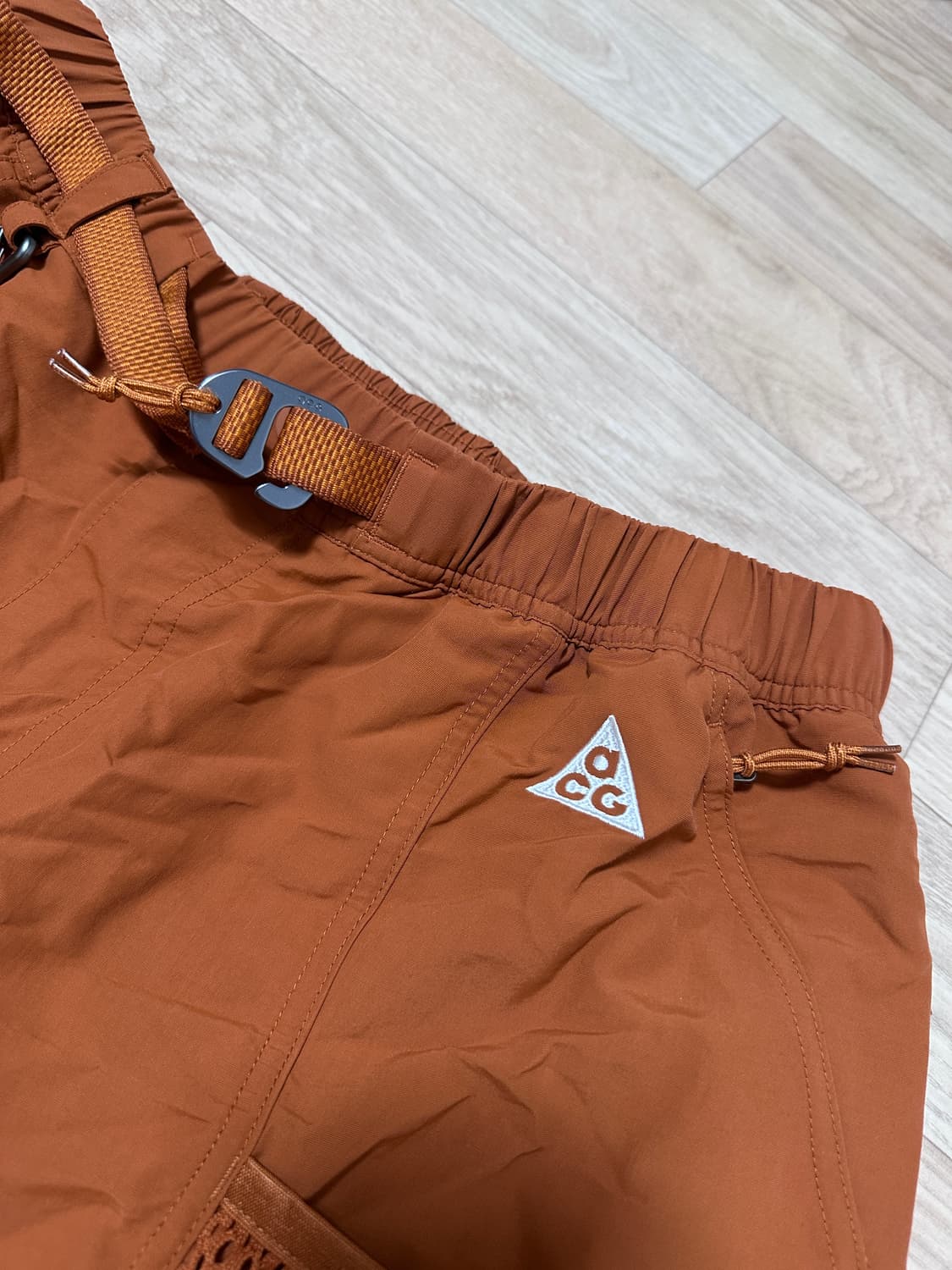 [US:L] 나이키 ACG 스노우그래스 카고 쇼츠 다크 러셋 상품이미지3