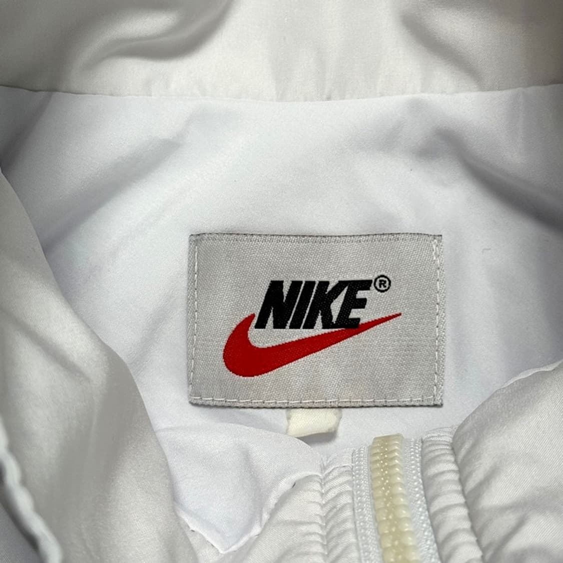 NIKE Old School 스우시 바람막이 L 상품이미지4