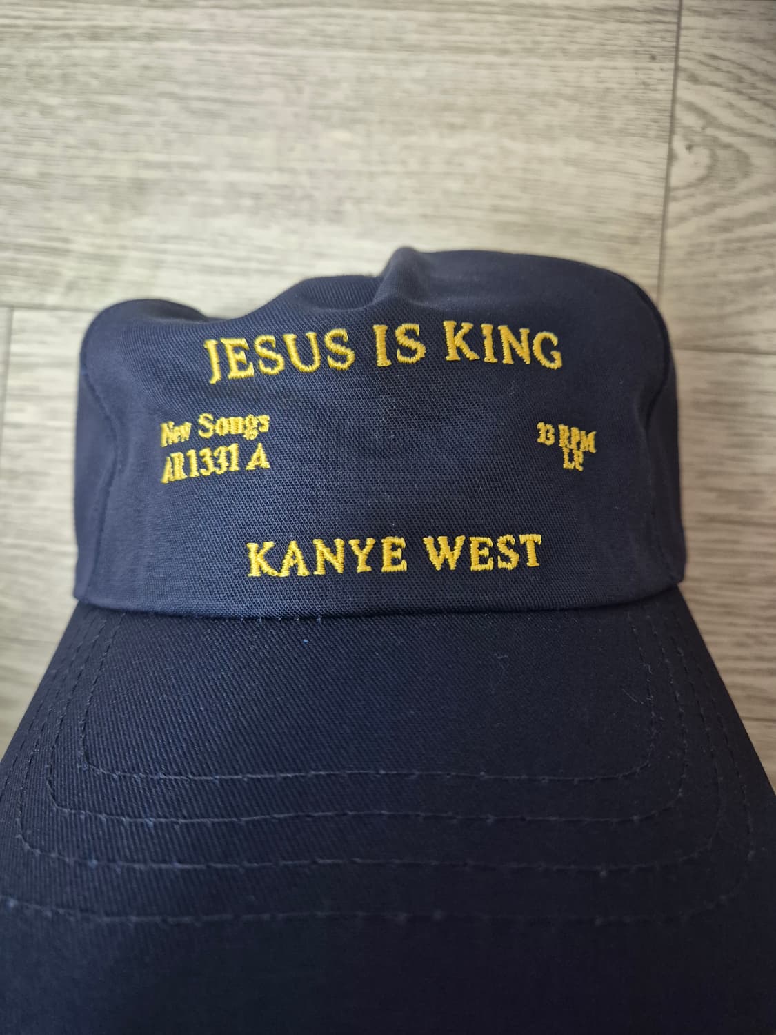 칸예 지져스킹 캡 상품이미지1