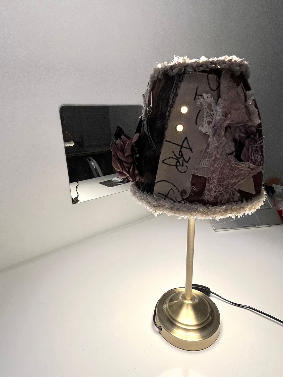 Silent Hour Lamp 상품이미지2