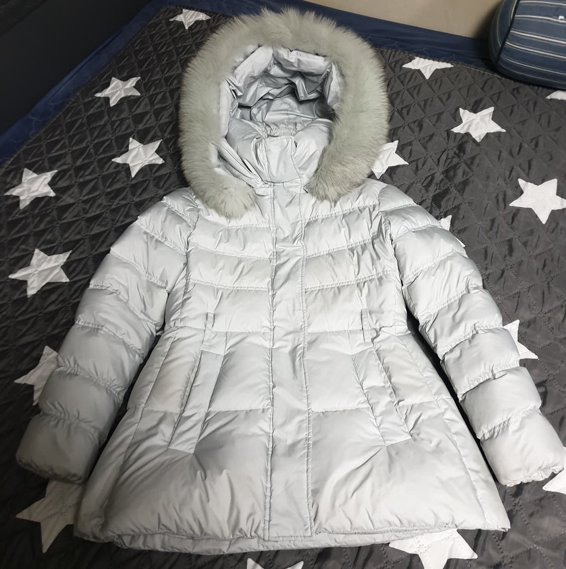 아띠블라썸 슬림핏 폭스퍼 덕다운 패딩 연한민트색 (F) 상품이미지1