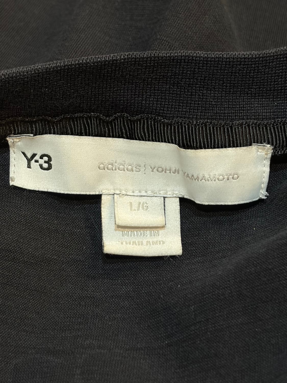 [L] Y-3 와이스리 요지야마모토  프론트 로고 반소매 티셔츠 7.9 상품이미지5