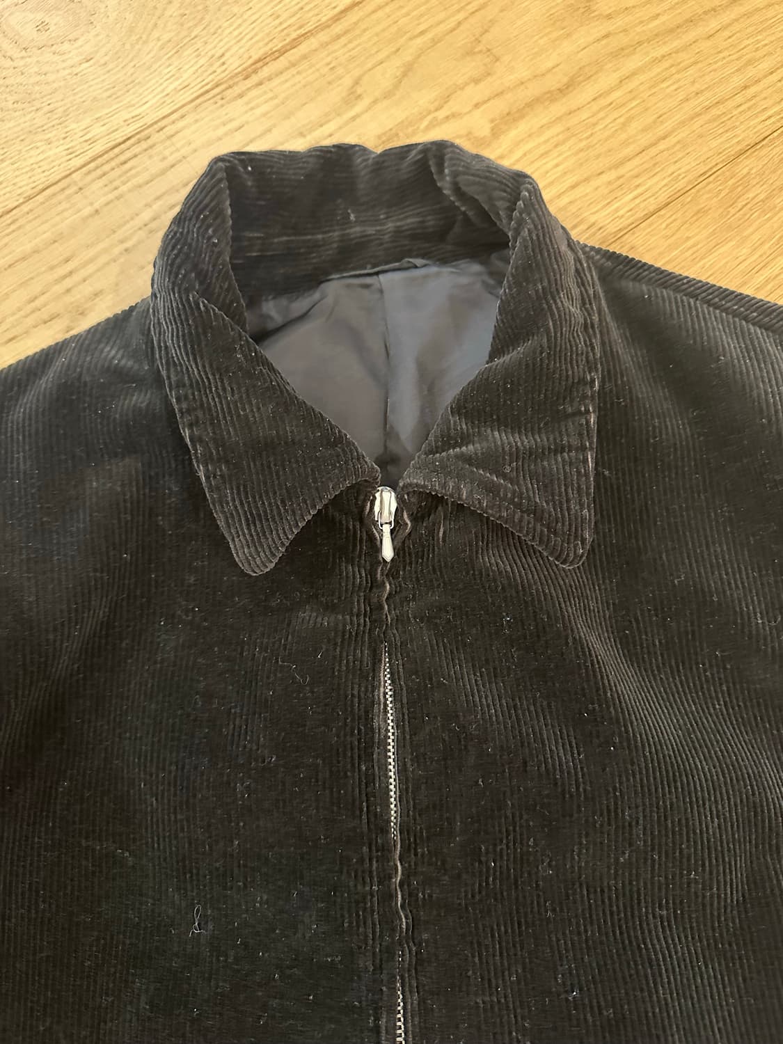아프레쎄 빈티지 코듀로이 스포츠자켓 블랙 2사이즈 팝니다. 상품이미지3