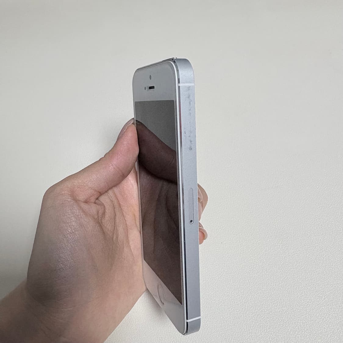 아이폰 5s 실버 16gb 카메라 일부 하자 상품이미지5