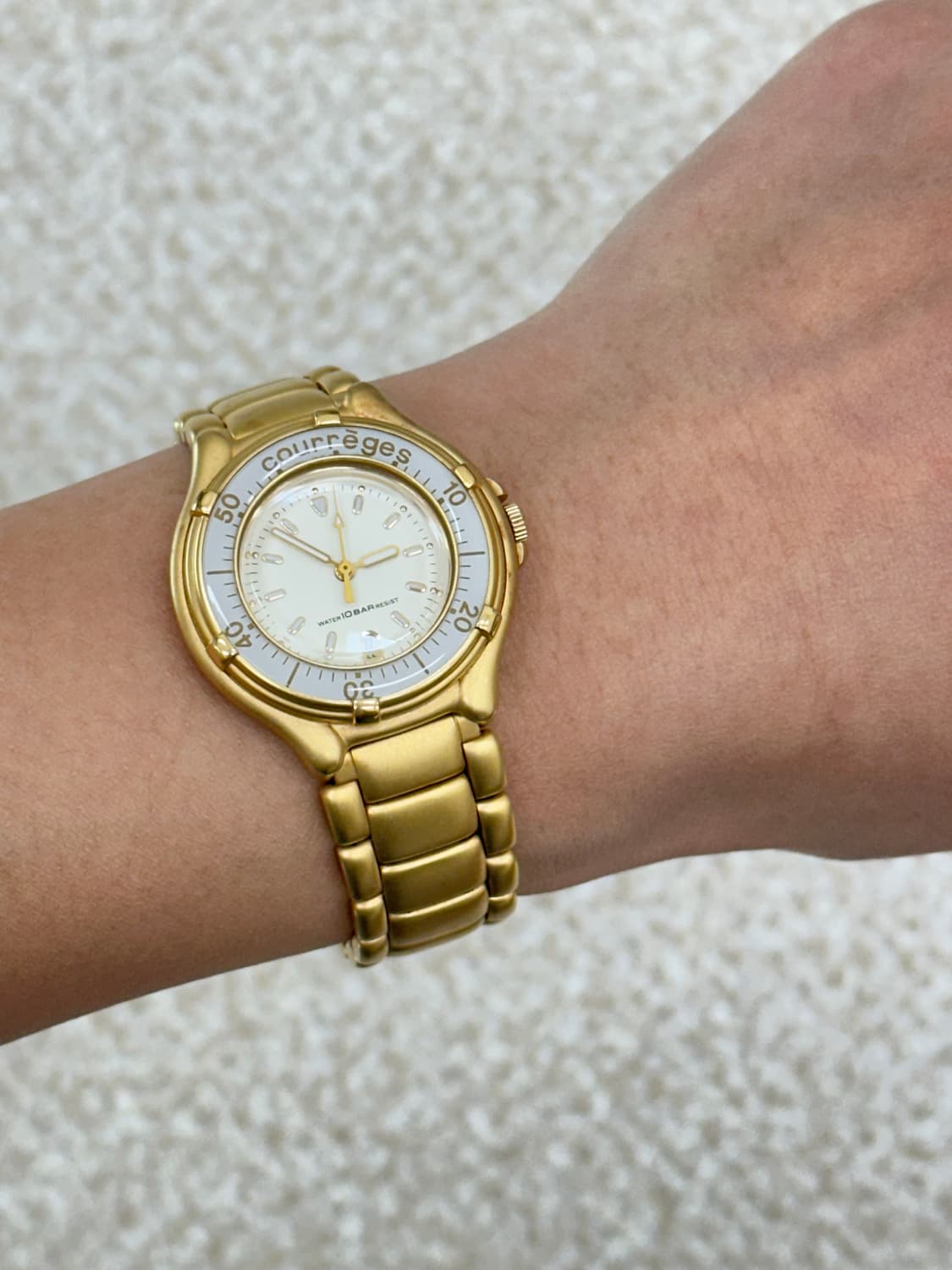 꾸레쥬 시계 상품이미지7