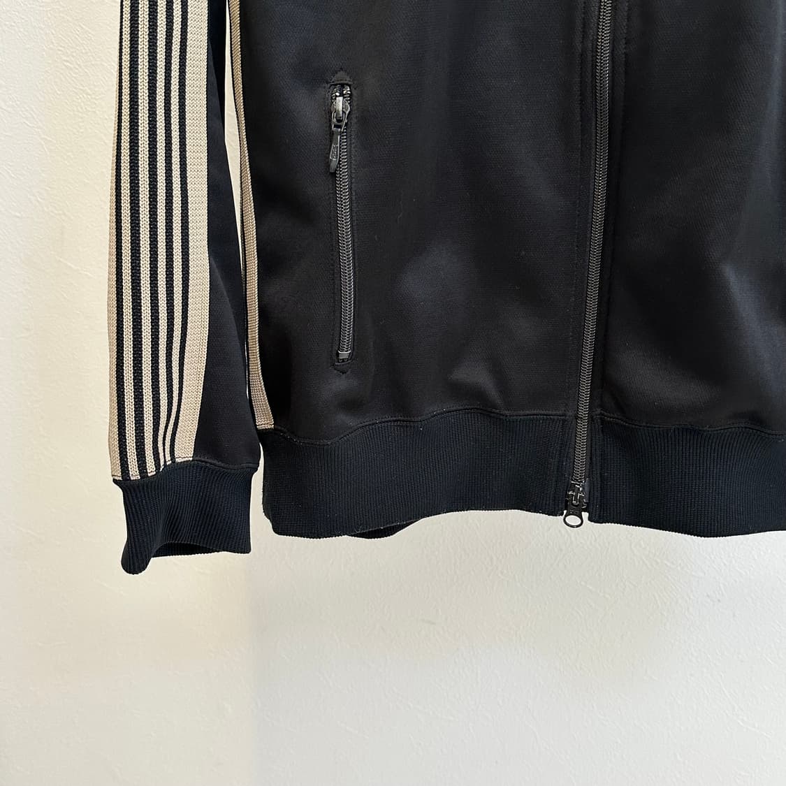 니들스 트랙자켓 L사이즈  상품이미지3