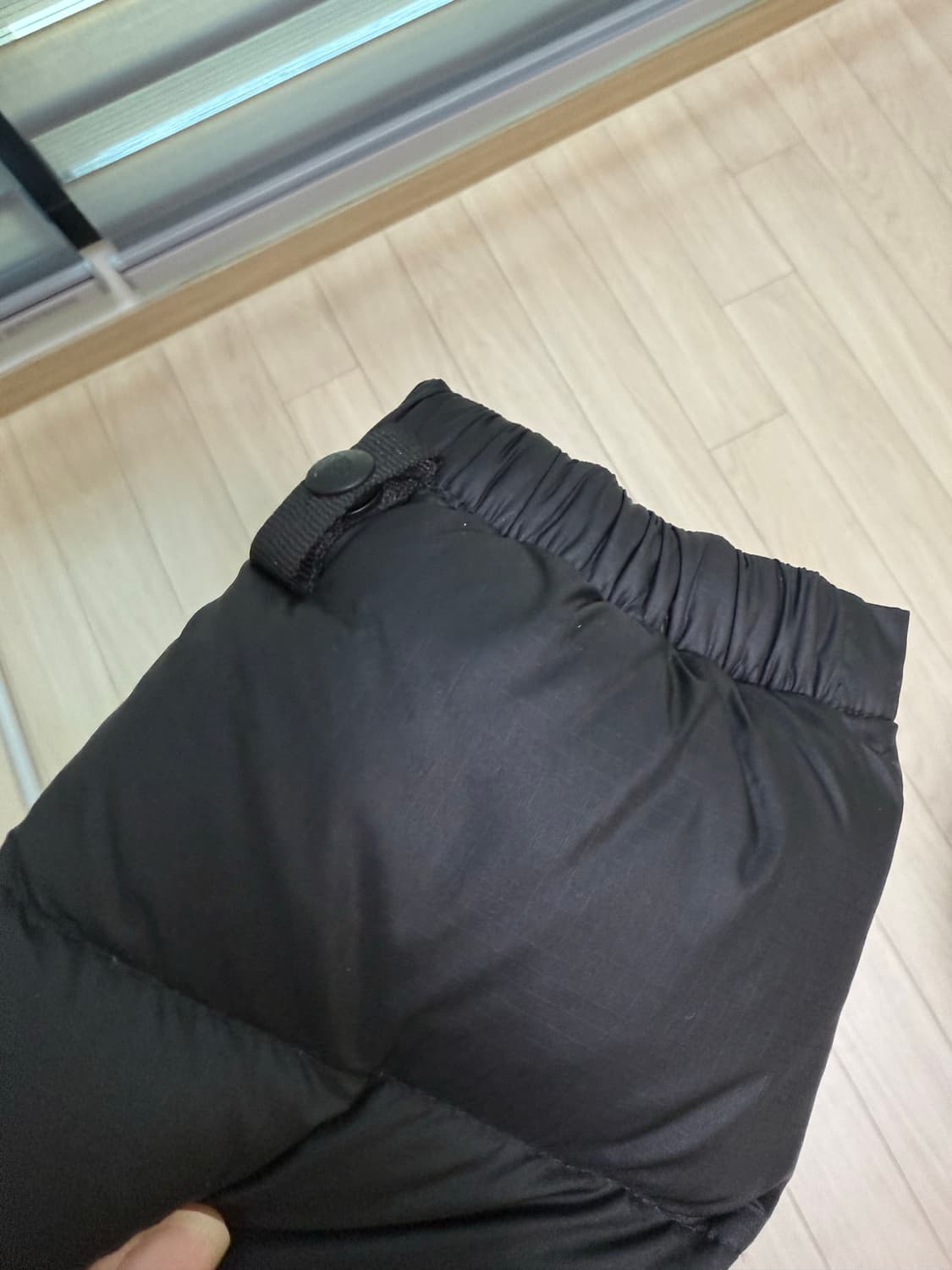 노스페이스 1996 눕시 여성 패딩 블랙 M(거의 새제품) 상품이미지3