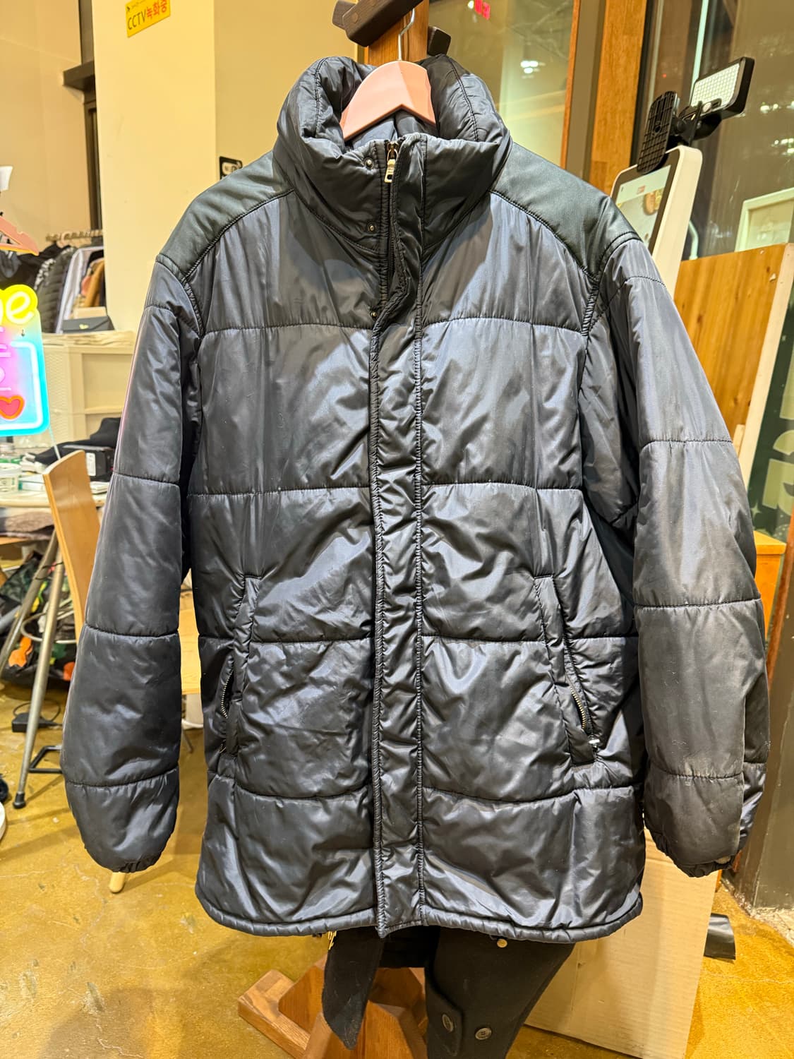 프라다 패딩 상품이미지1