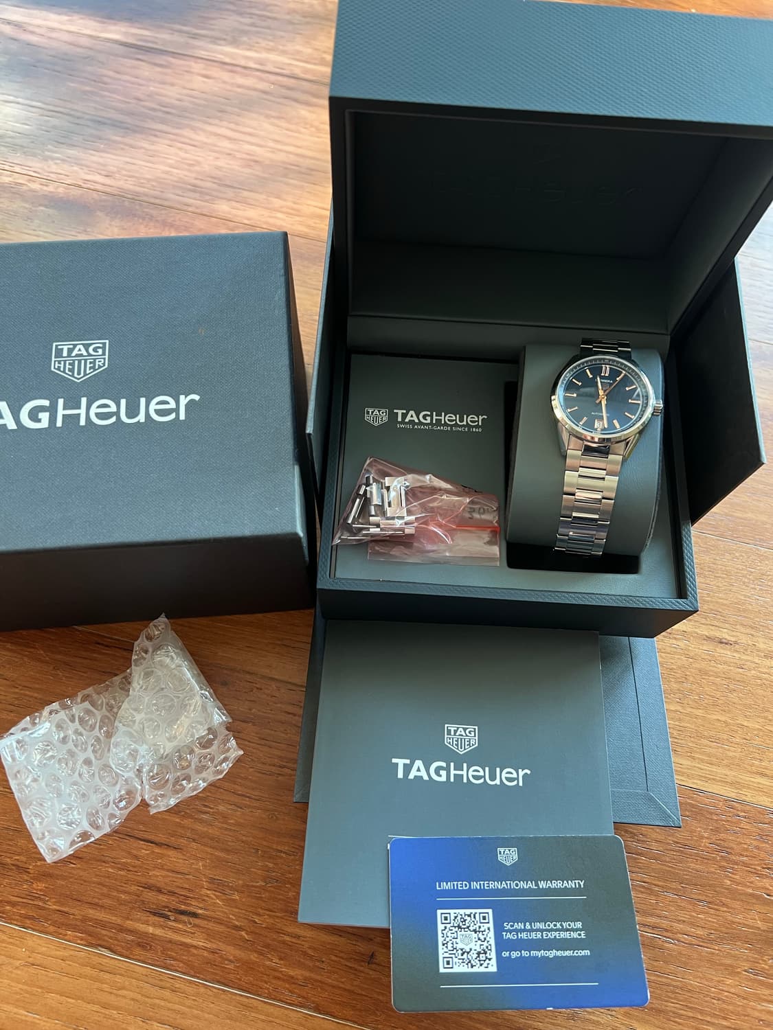 태그호이어 까레라 36mm 오토매틱 블루 청판 wbn2311 풀박 상품이미지3