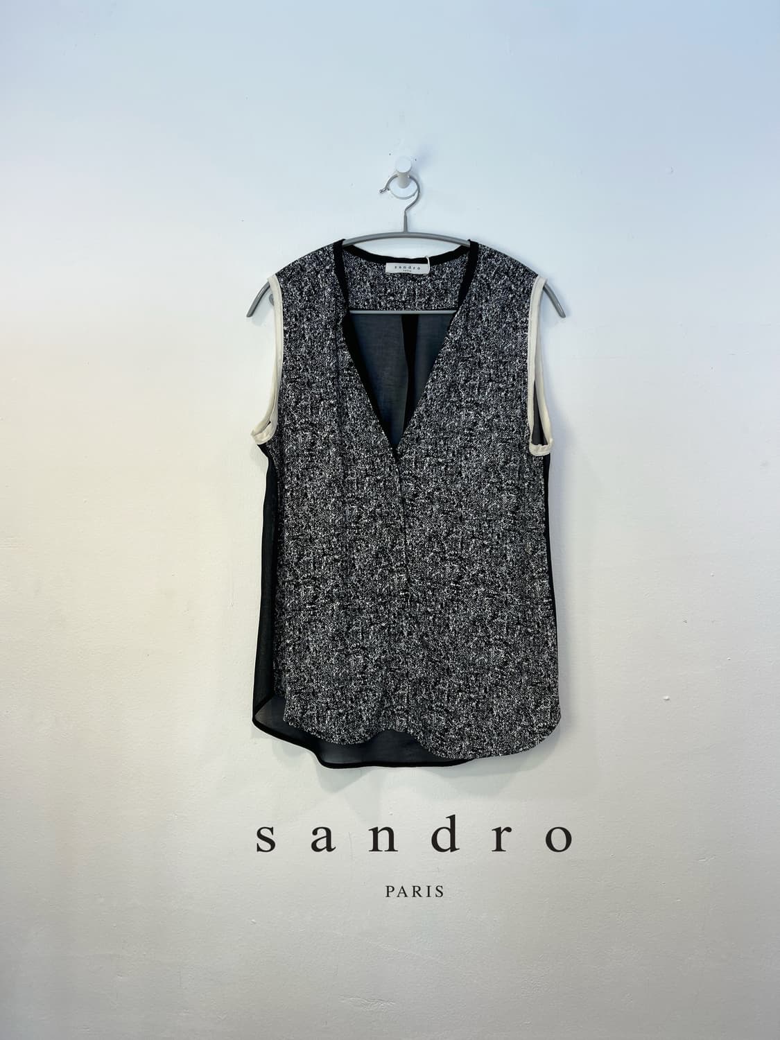 Sandro 산드로 슬리브리스 상품이미지1