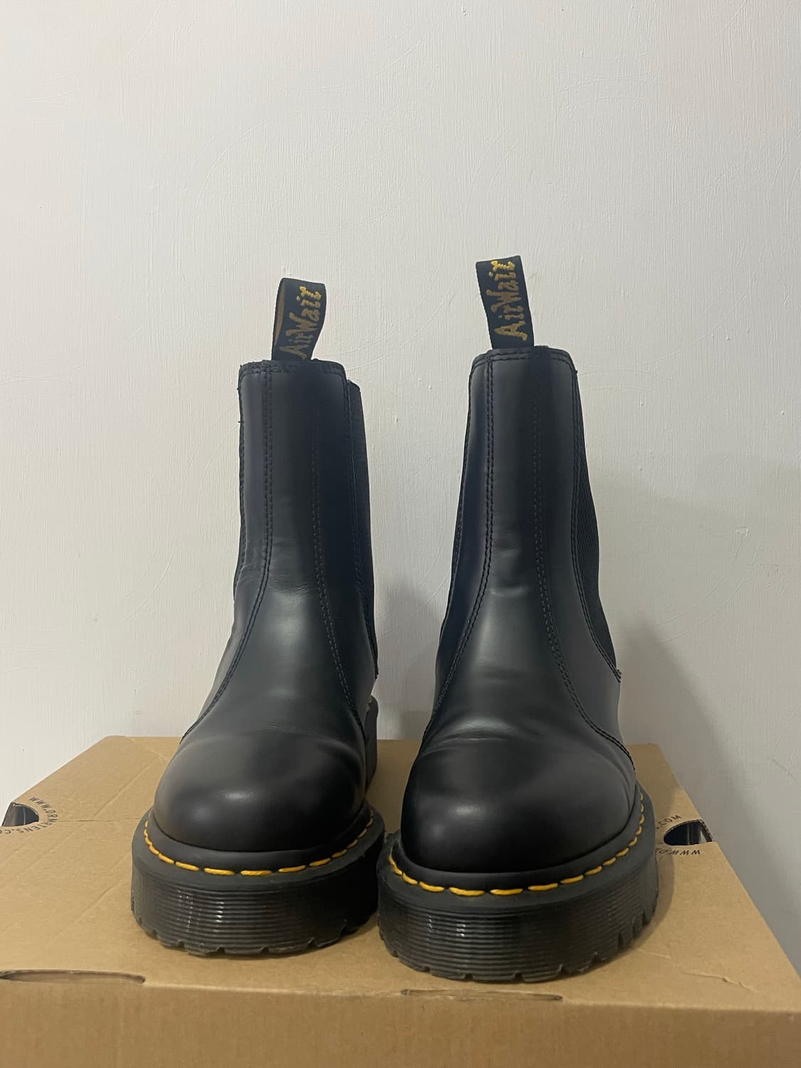 닥터마틴 2976 하이벡스 w집 첼시부츠 230 상품이미지1
