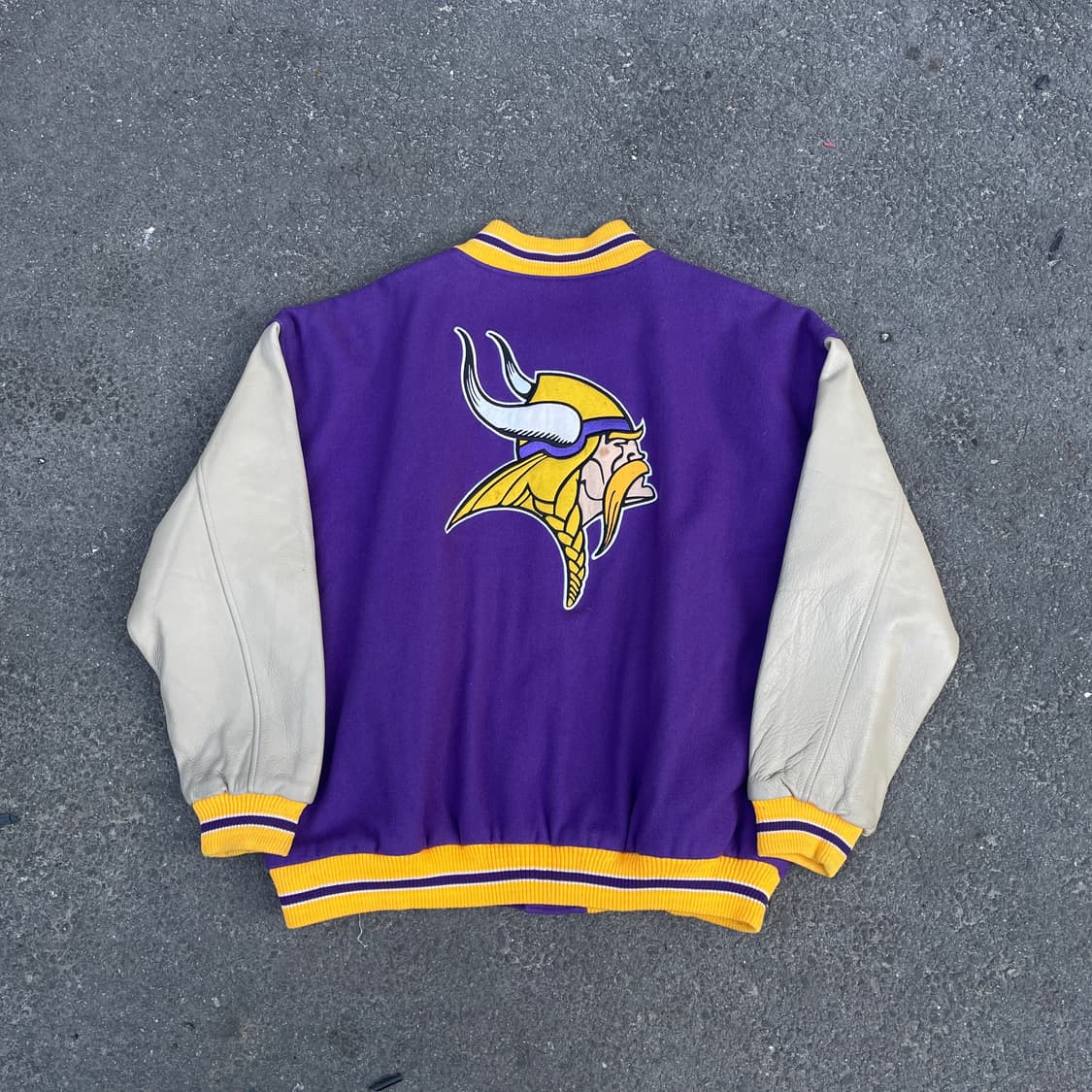 90s NFL 미네소타 바이킹스 레더 바시티 자켓 올드스쿨 점퍼 XXL 상품이미지9