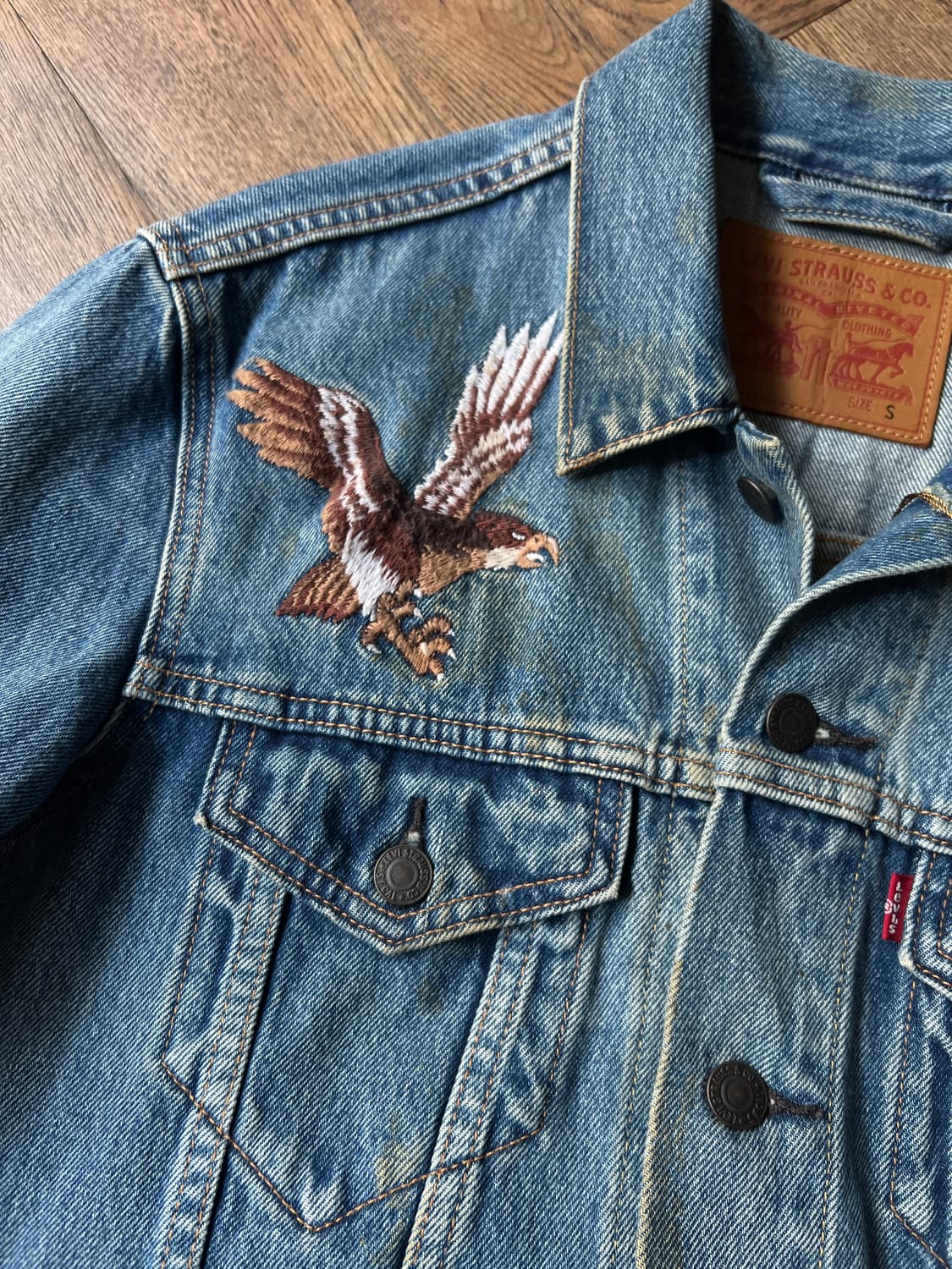 [S]리바이스 수베니어 자수 데님 트러커 자켓 상품이미지4