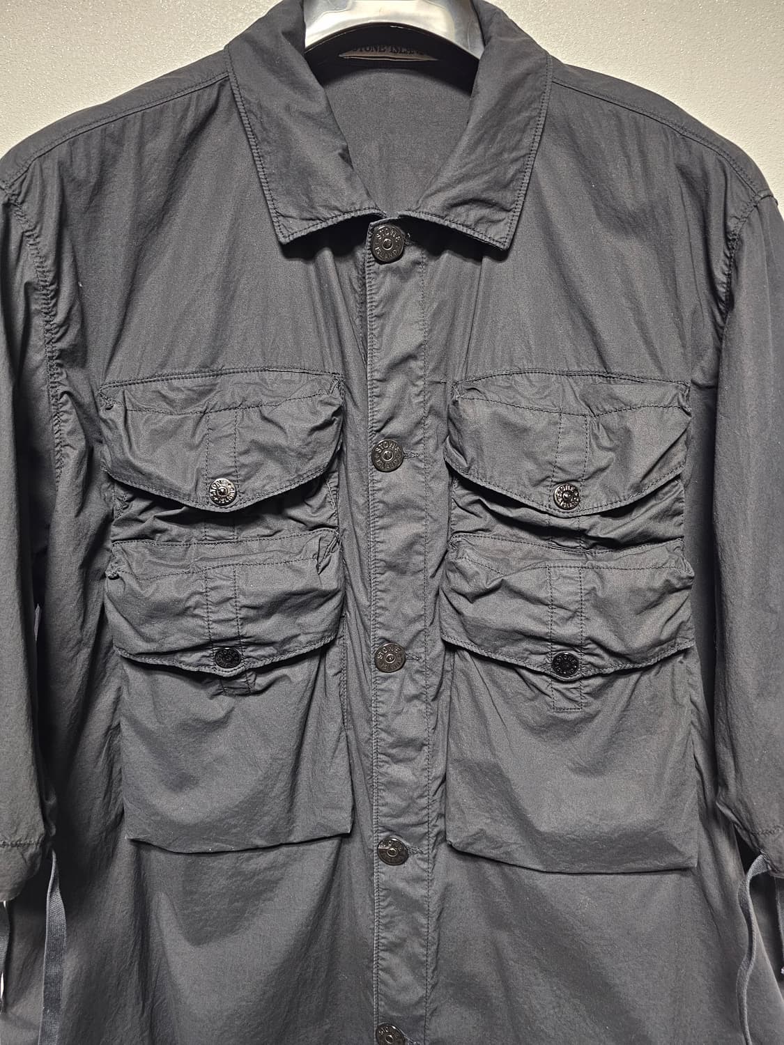 스톤아일랜드 스트레치 코튼 텔라 파라슈트 와펜 반팔셔츠 상품이미지5