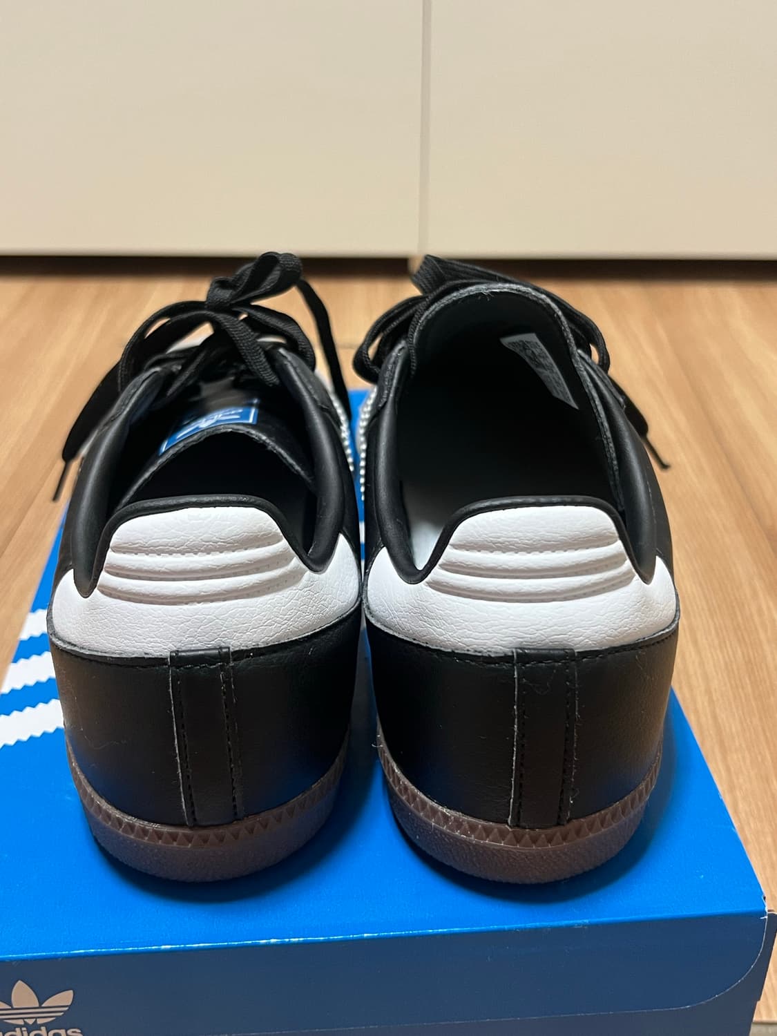 아디다스 삼바 비건 블랙 245 상품이미지3