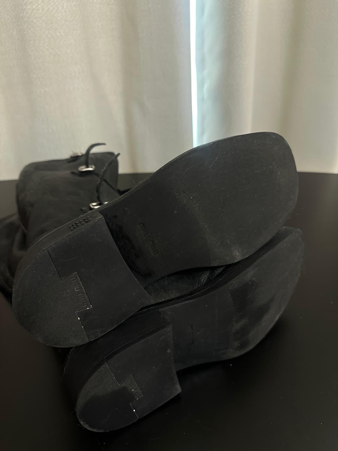 미우미우 벨티드 스트랩 레더 롱 부츠 38.5 상품이미지4