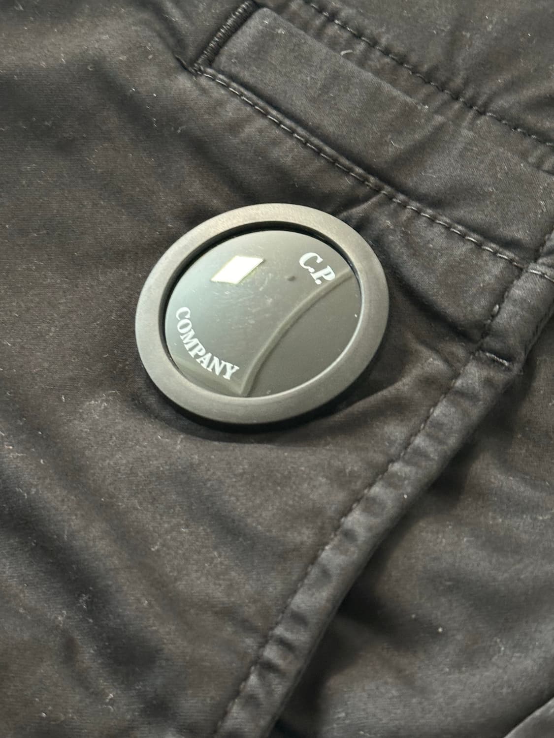 44) 정품 레귤러 CP컴퍼니 렌즈 카고 조거 팬츠 상품이미지5