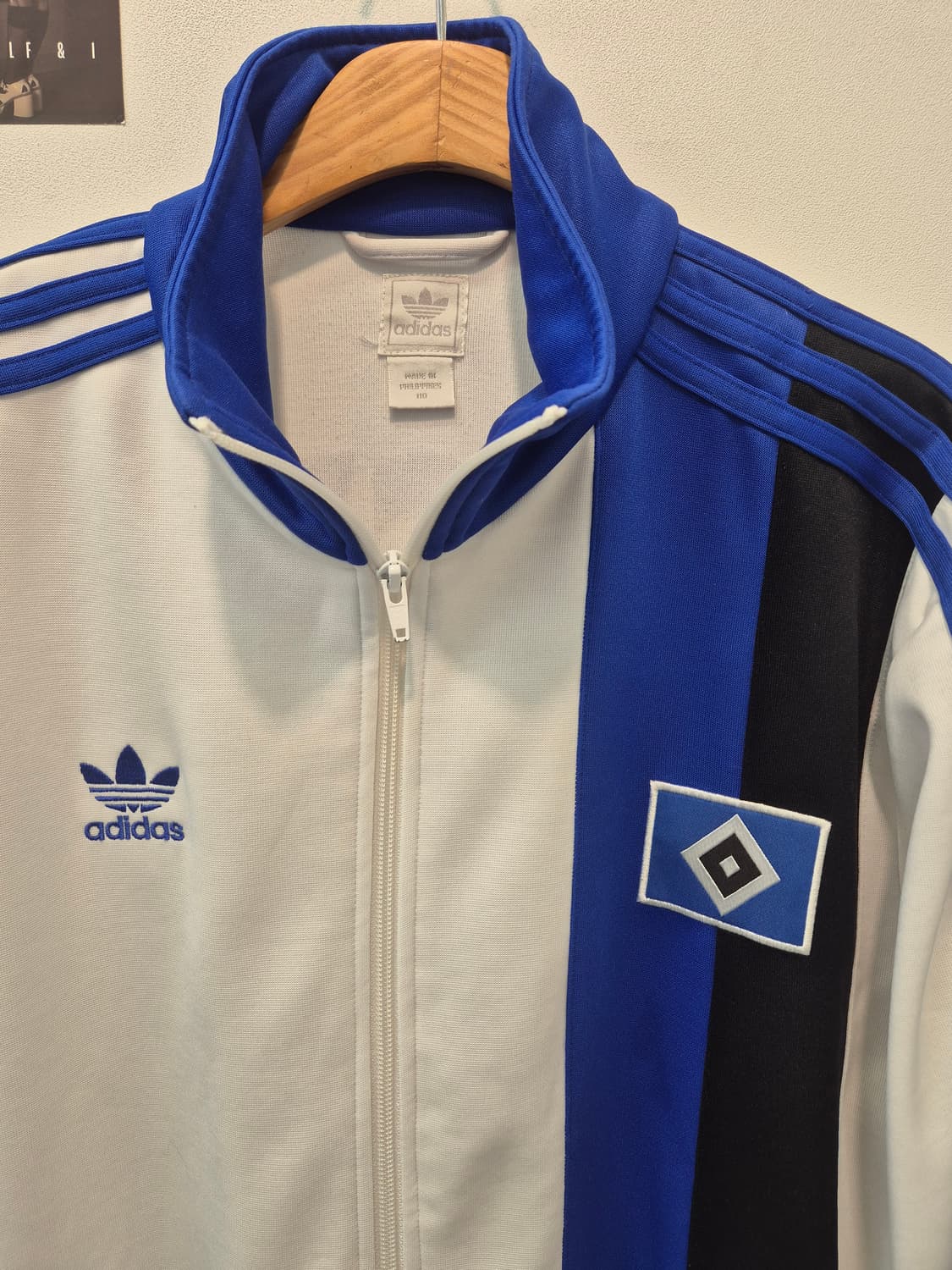 아디다스 HSV 트랙탑  110
사이즈 실측 가늠단면 58  총장 70
 상품이미지2