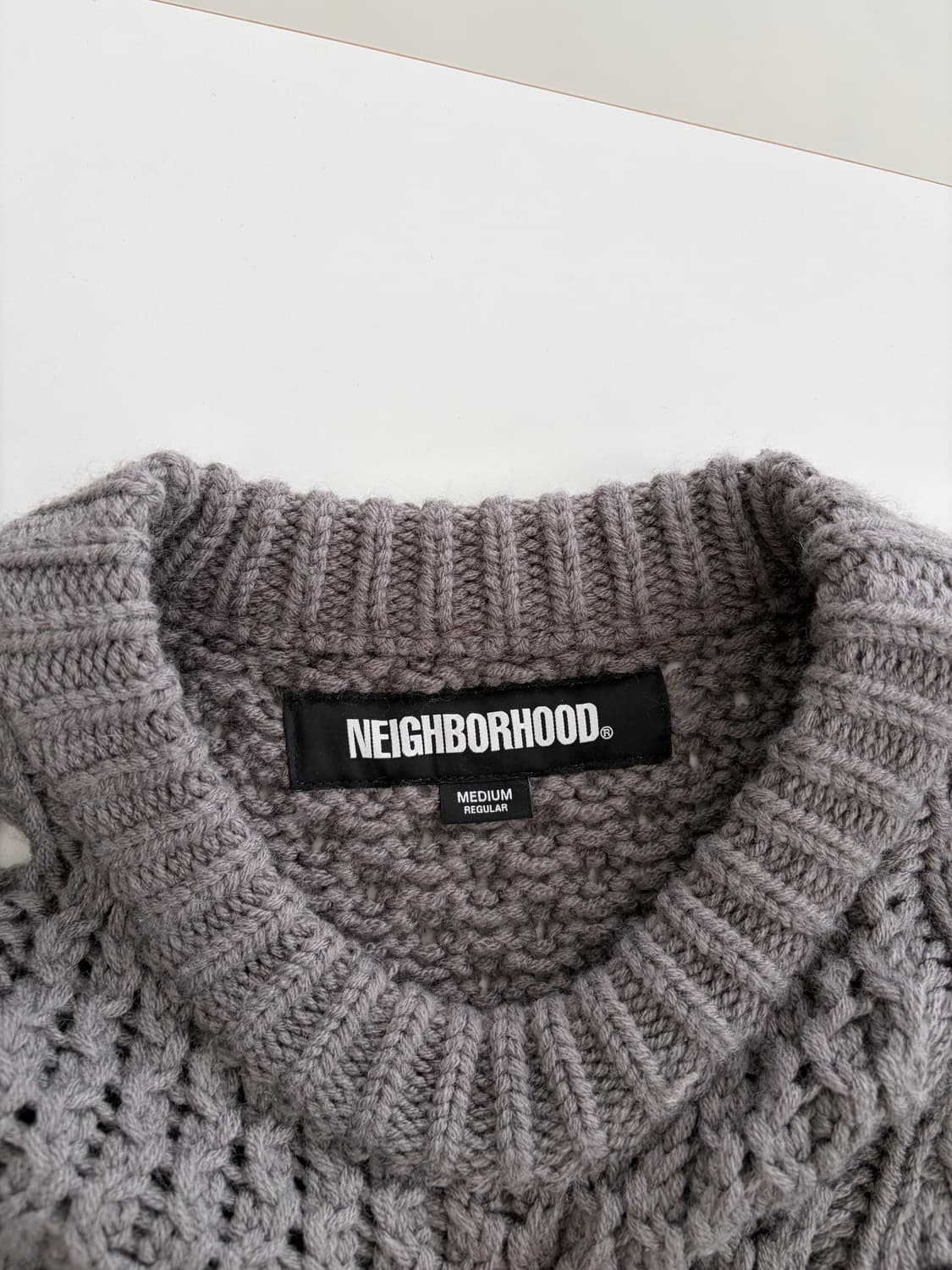 네이버후드 데미지드 스웨터 / m사이즈 상품이미지3