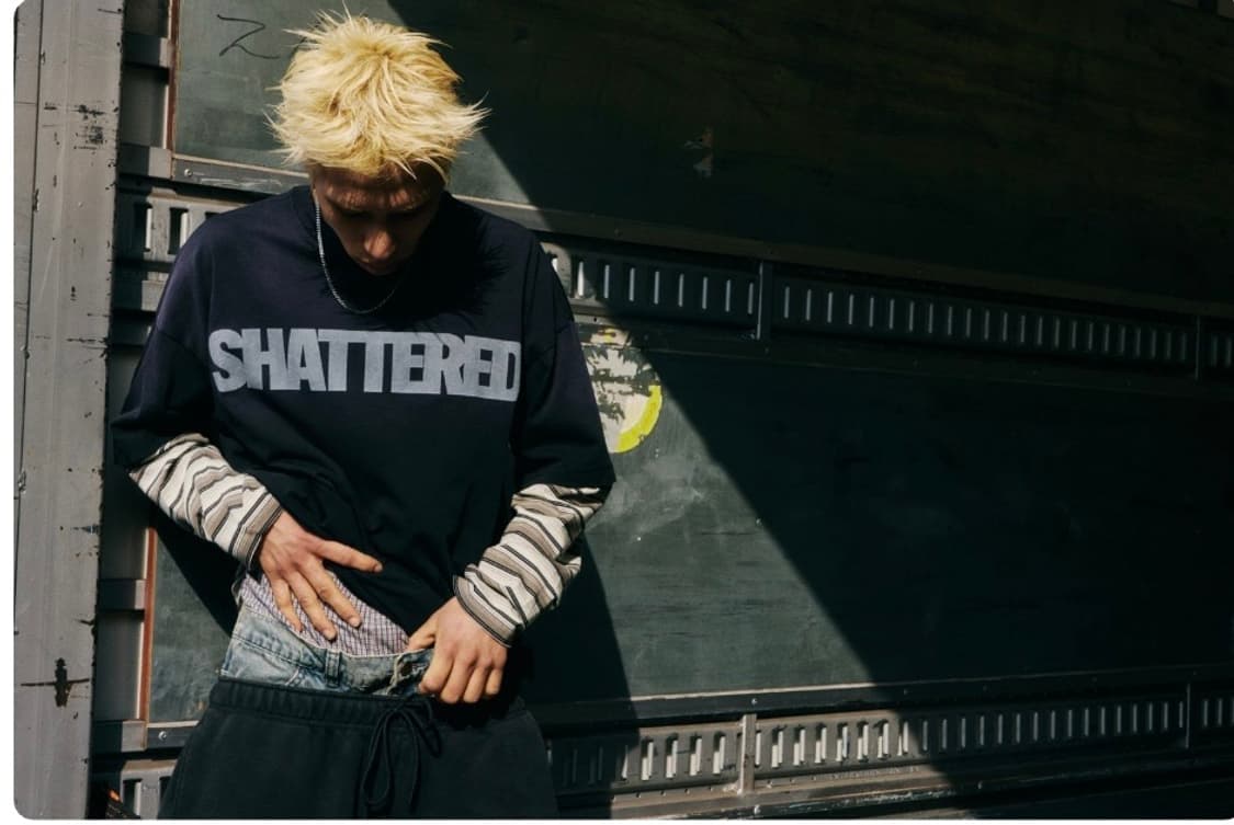 Jordan shattered T shirts 조던 티셔츠 새제품 상품이미지3