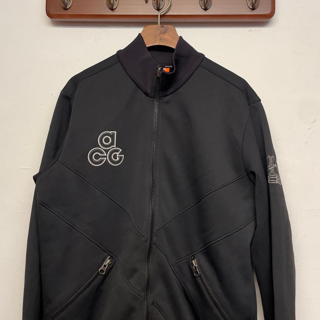 나이키 ACG 블랙 트랙탑 져지 자켓 상품이미지3