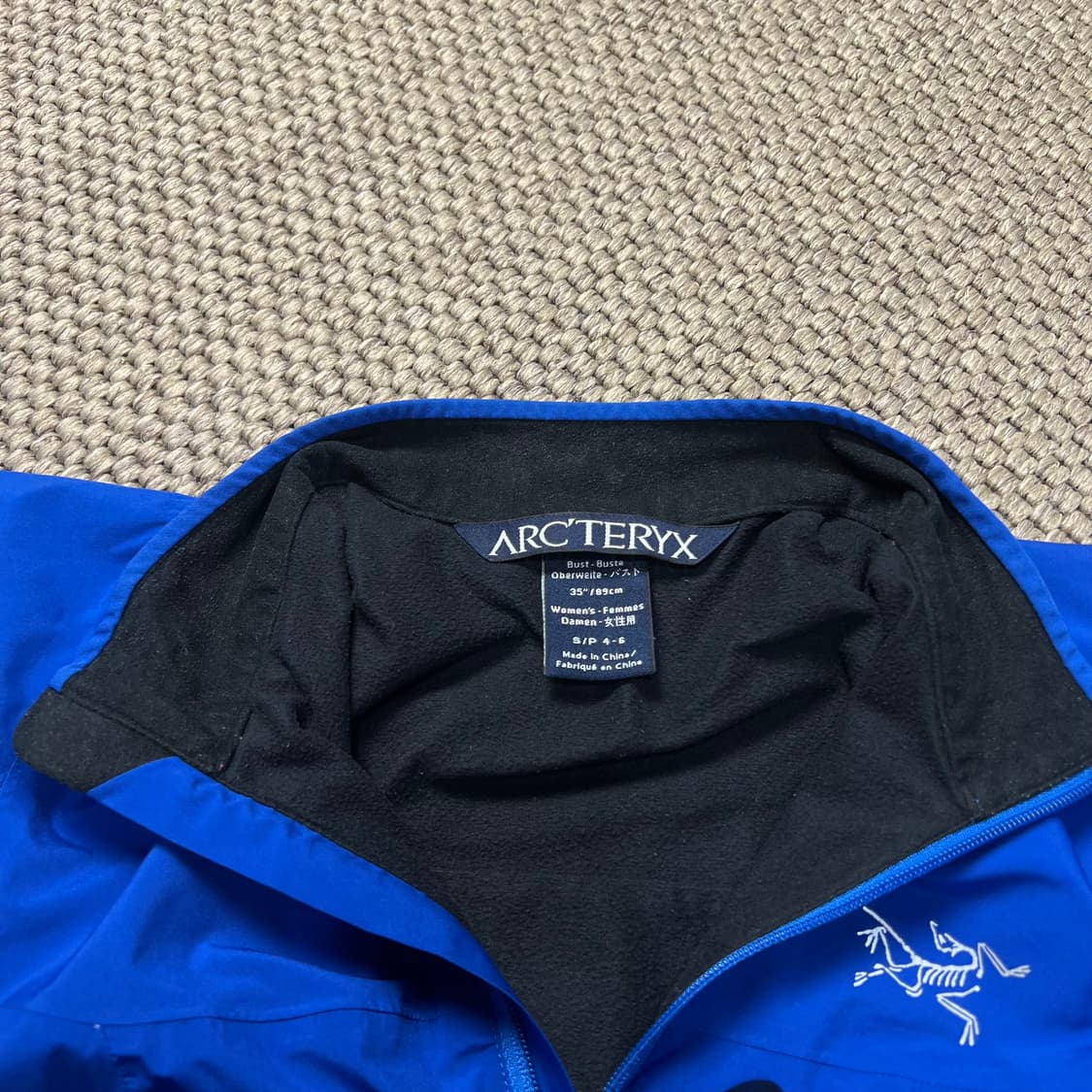 아크테릭스 윈드스토퍼 자켓 블루 S 상품이미지4