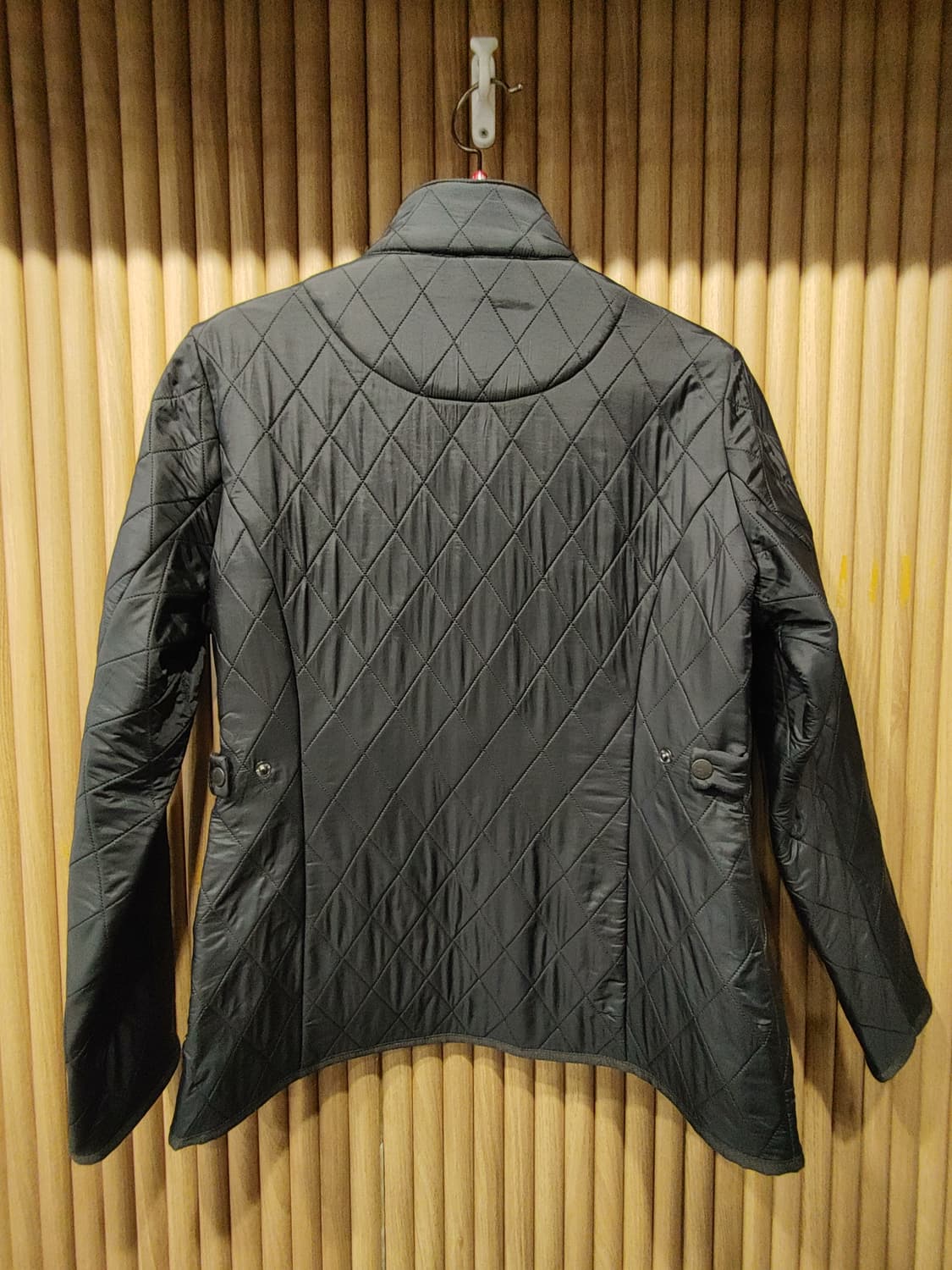 무배) Barbour 바버 퀼팅자켓- EU38 상품이미지2