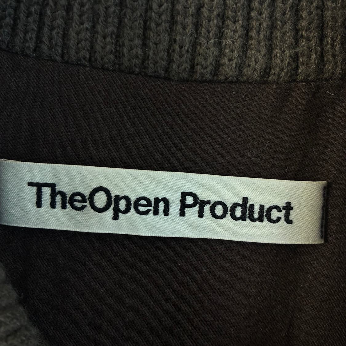 The open product  더오픈프로덕트 서클러 포켓 봄버 자켓   상품이미지6