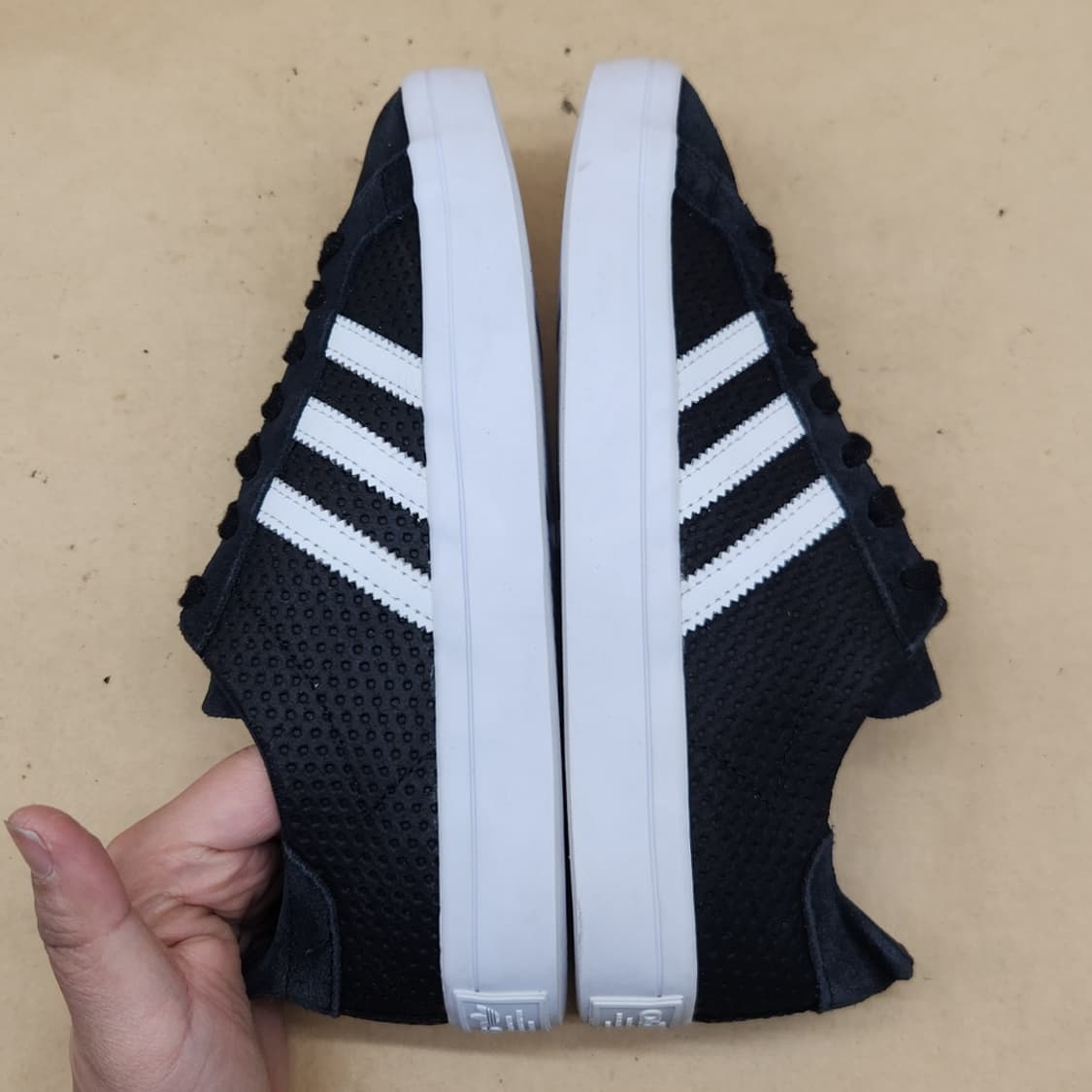 아디다스 코트밴티지 스니커즈 240 상품이미지5