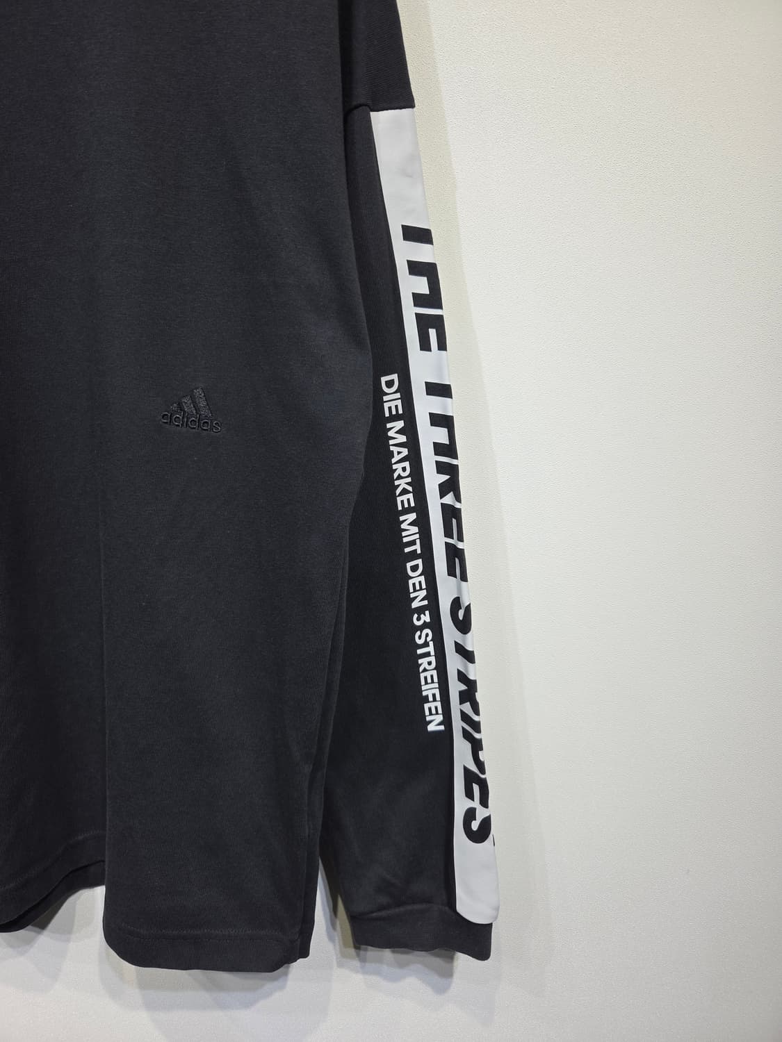 아디다스 스포츠웨어 워드 루즈핏 긴팔 티셔츠 상품이미지5