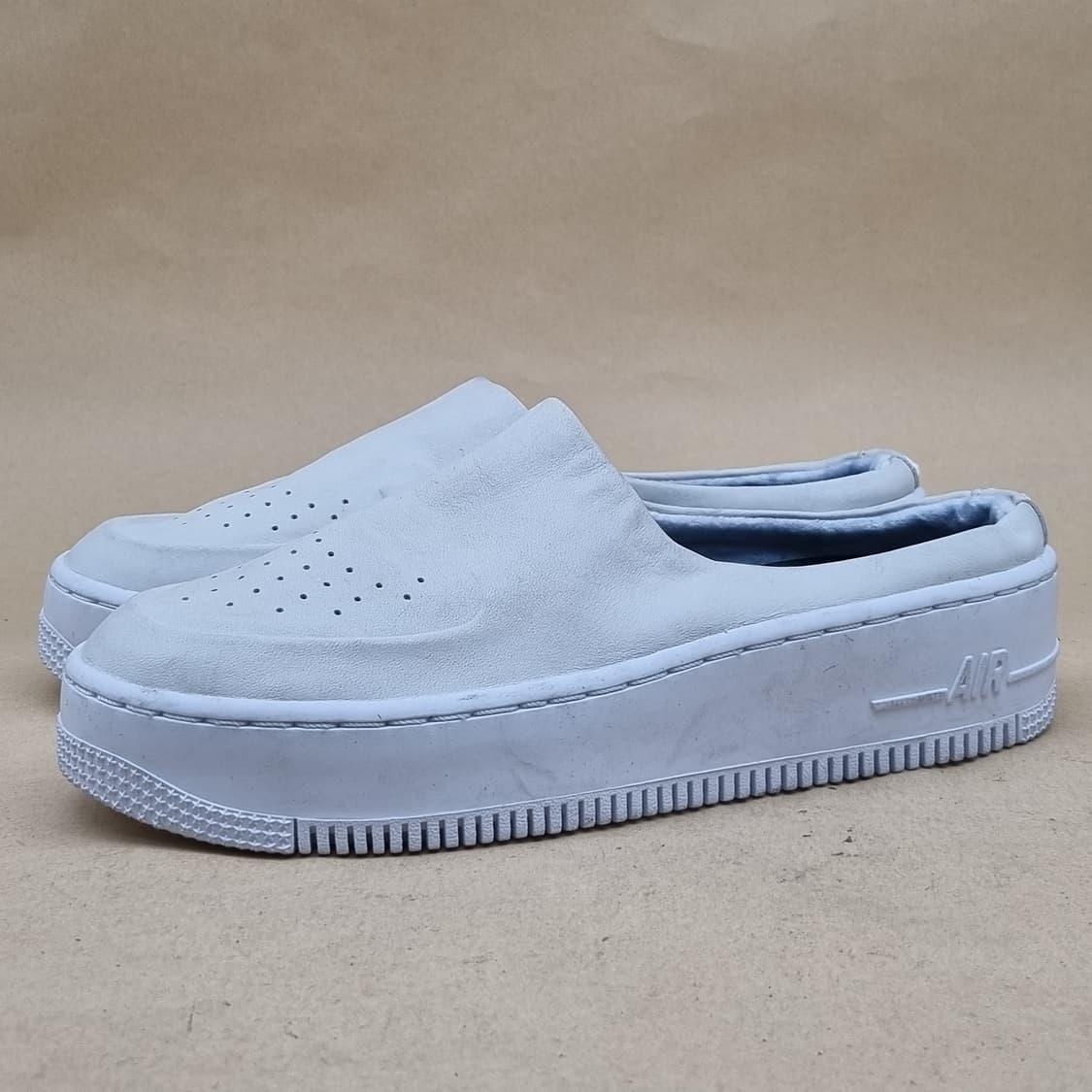 나이키 에어포스 러버뮬 실사이즈 235 상품이미지1