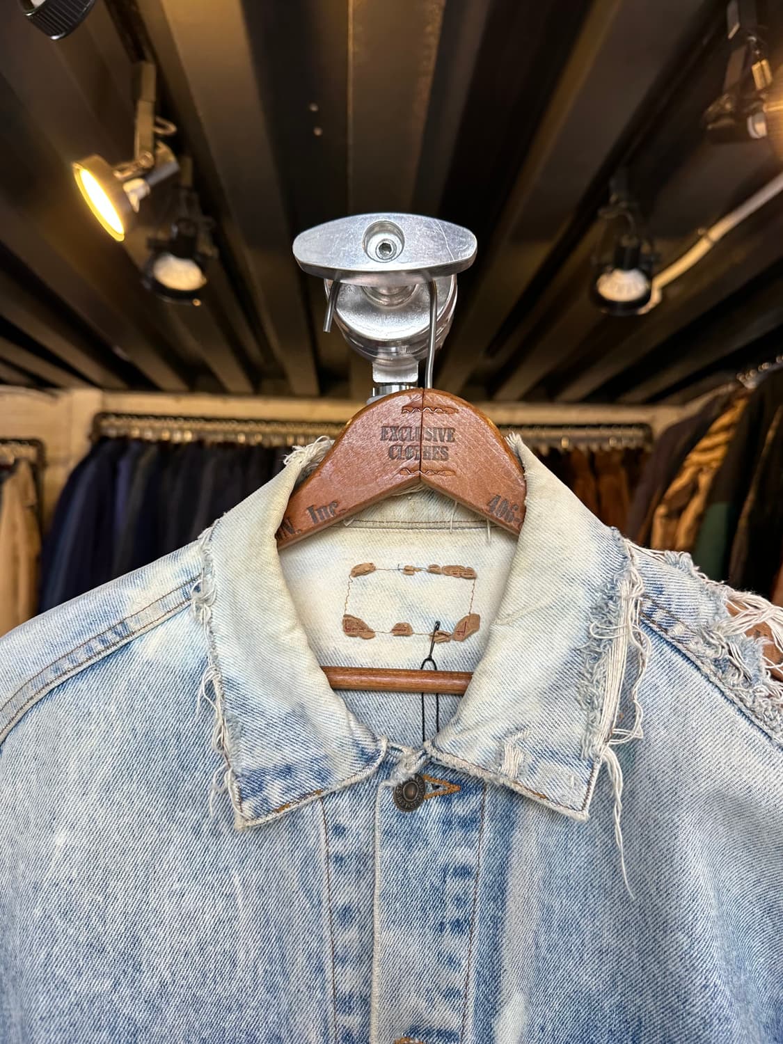 90s 리바이스 디트로이트 데미지 데님 트러커 자켓 made in usa 상품이미지3