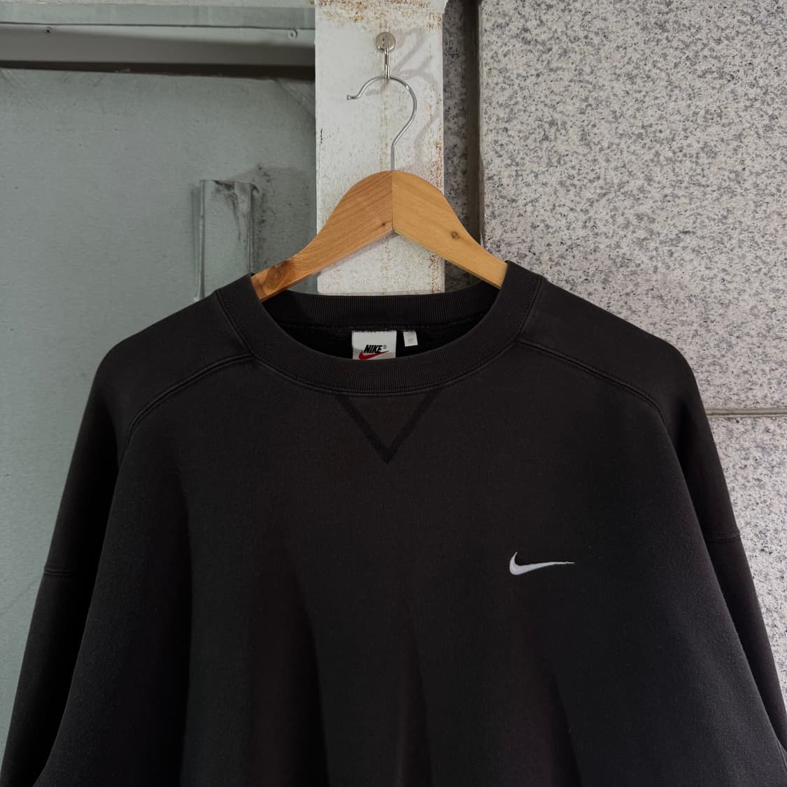 90s 나이키 스우시 로고 맨투맨 상품이미지4