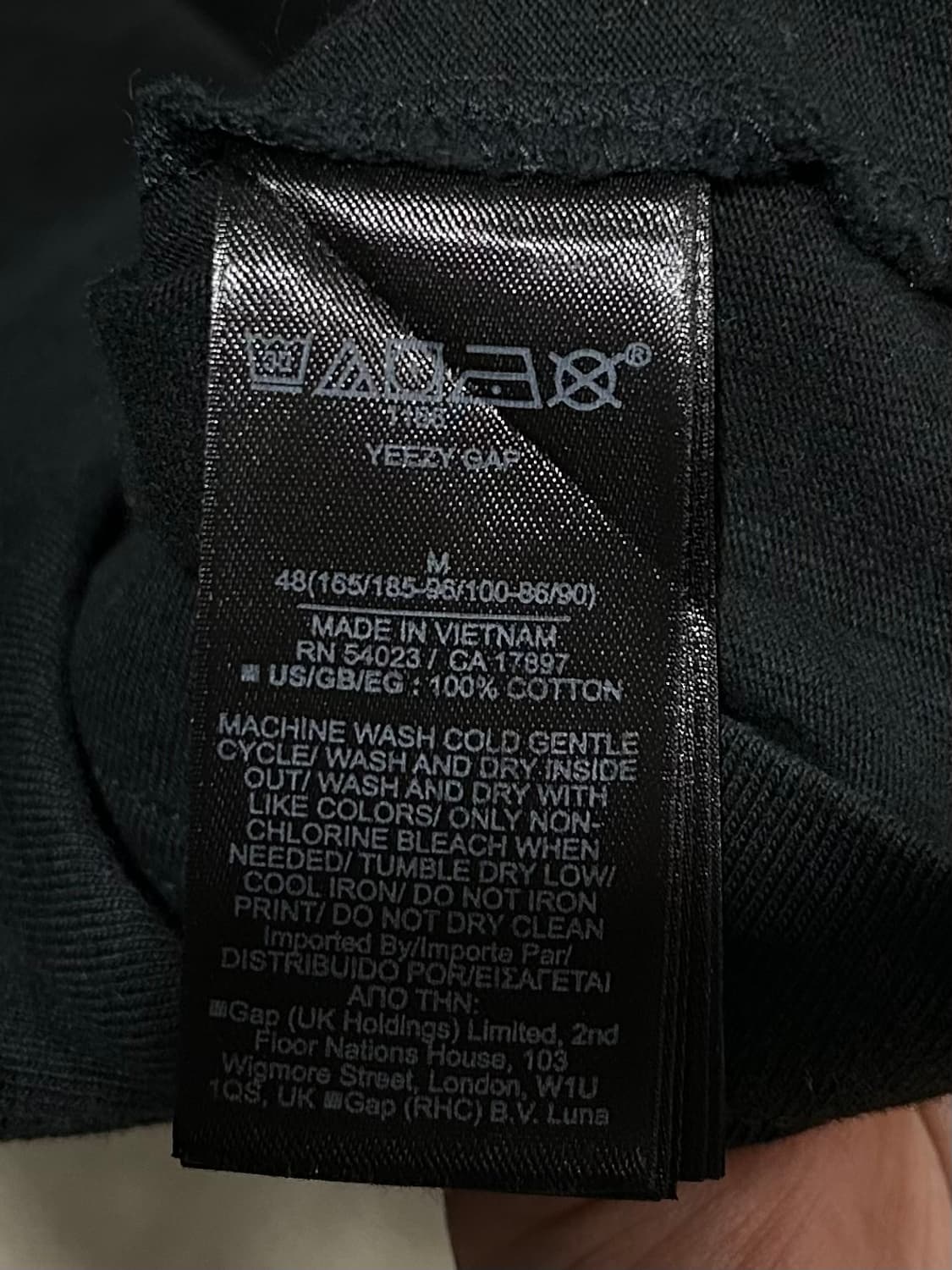 YEEZY DOVE LONG SLEEVE DARK GREY 상품이미지9