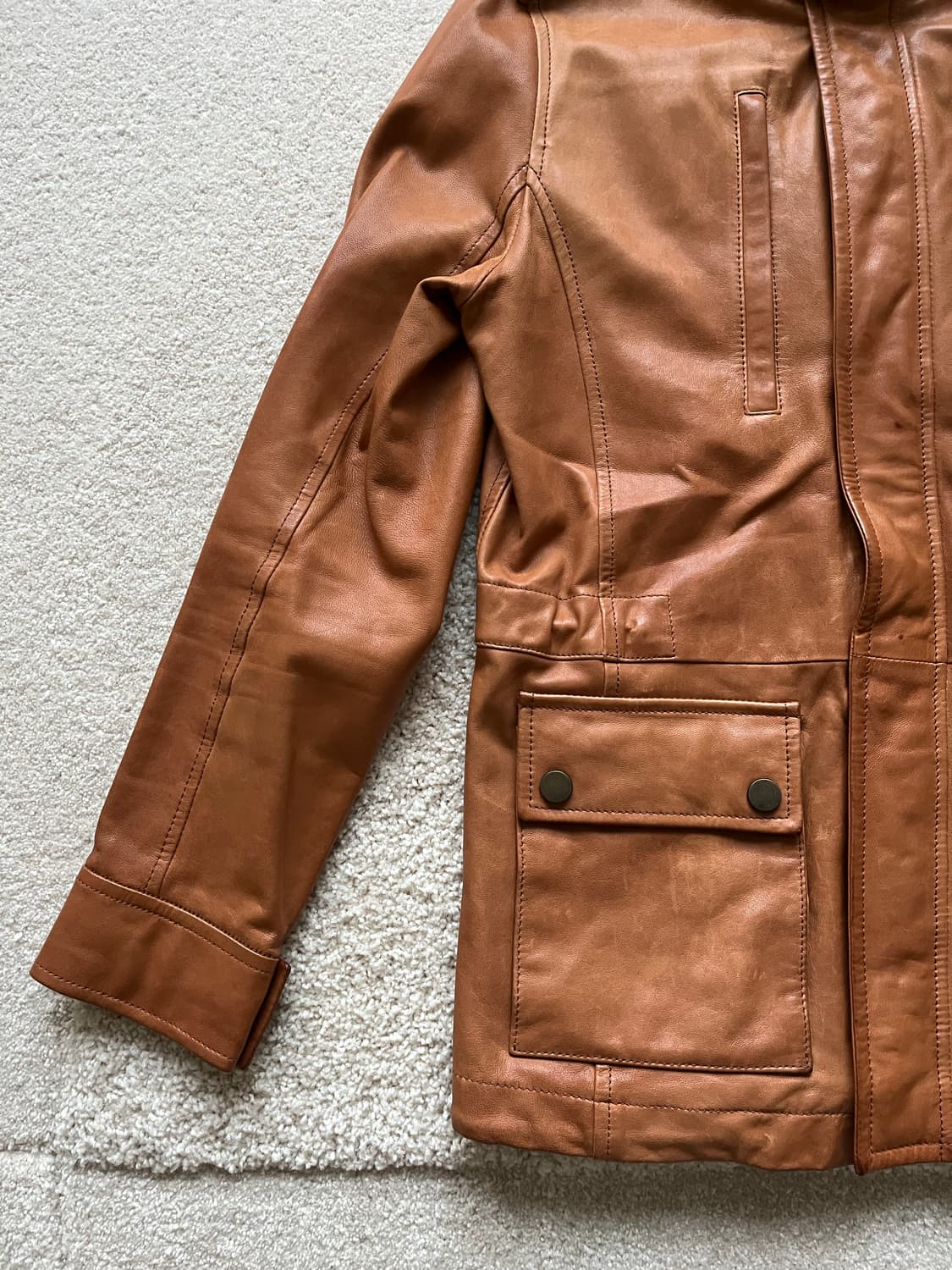 10 꼬르소꼬모 x 베르나르 아르디 램스킨 필드 자켓 브라운 (100) 상품이미지5