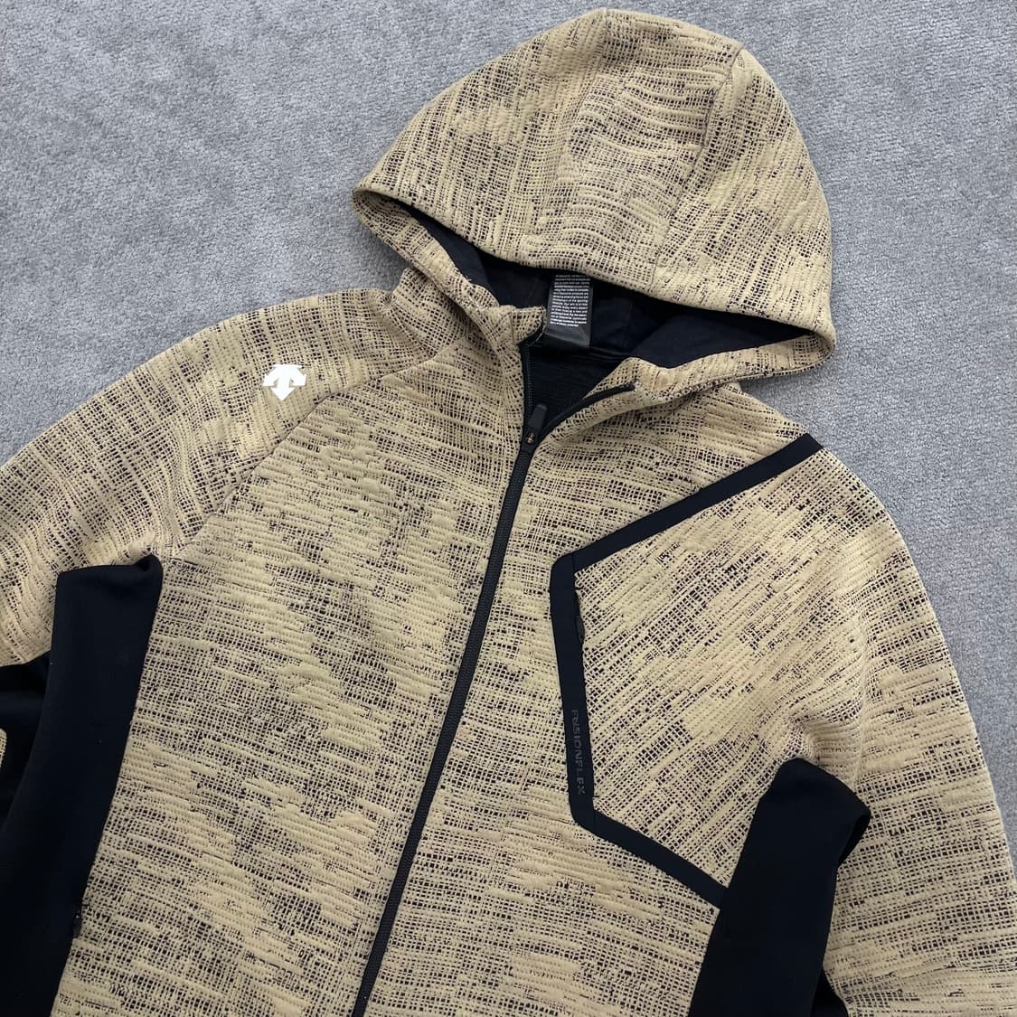 95 데상트 텍스쳐 후드집업 상품이미지2