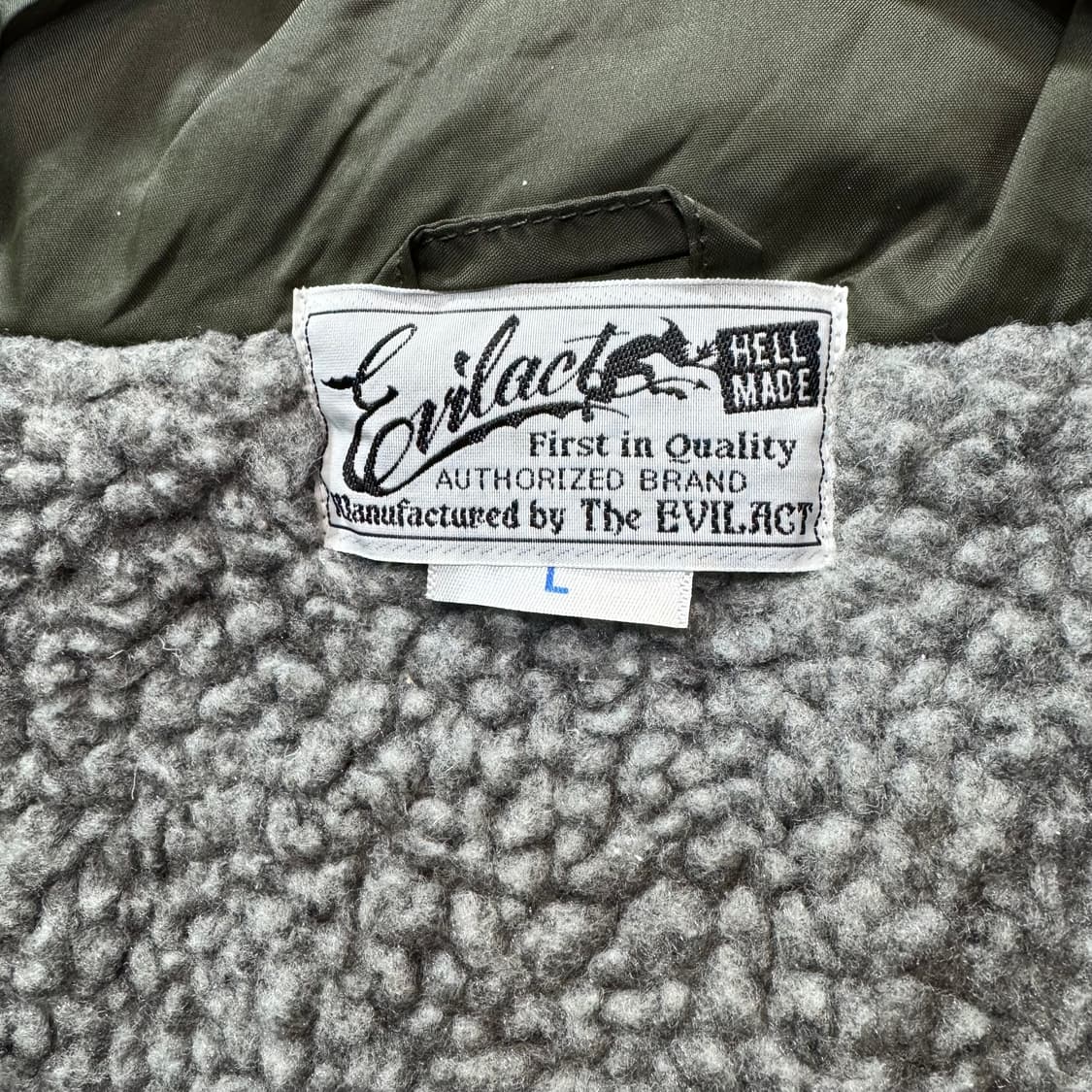 에빌액트 EVILACT 제팬 스컬 본 쉐르파 코치 자켓 (L)  상품이미지7