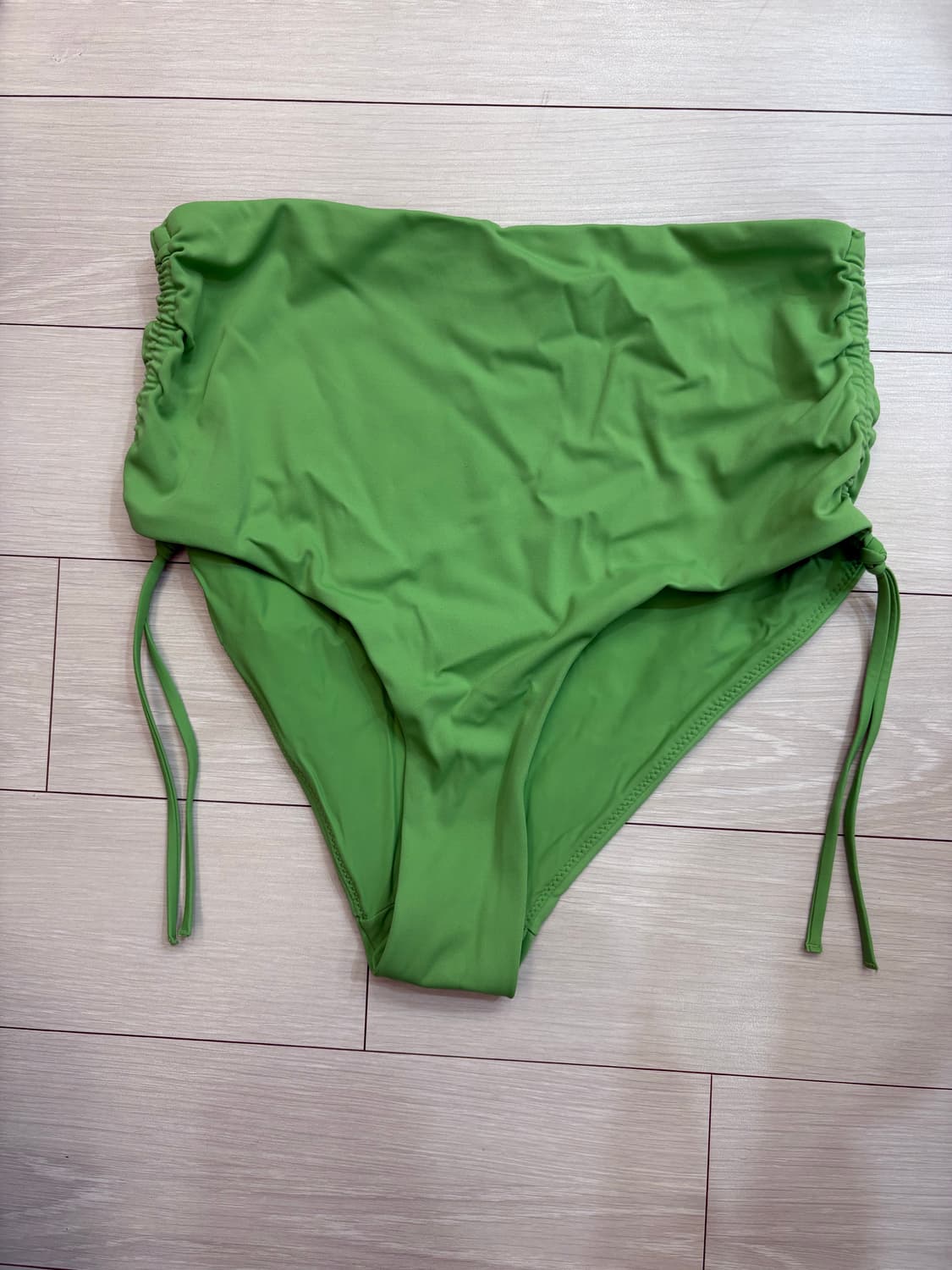 코스 하의 수영복(미착용) 상품이미지1