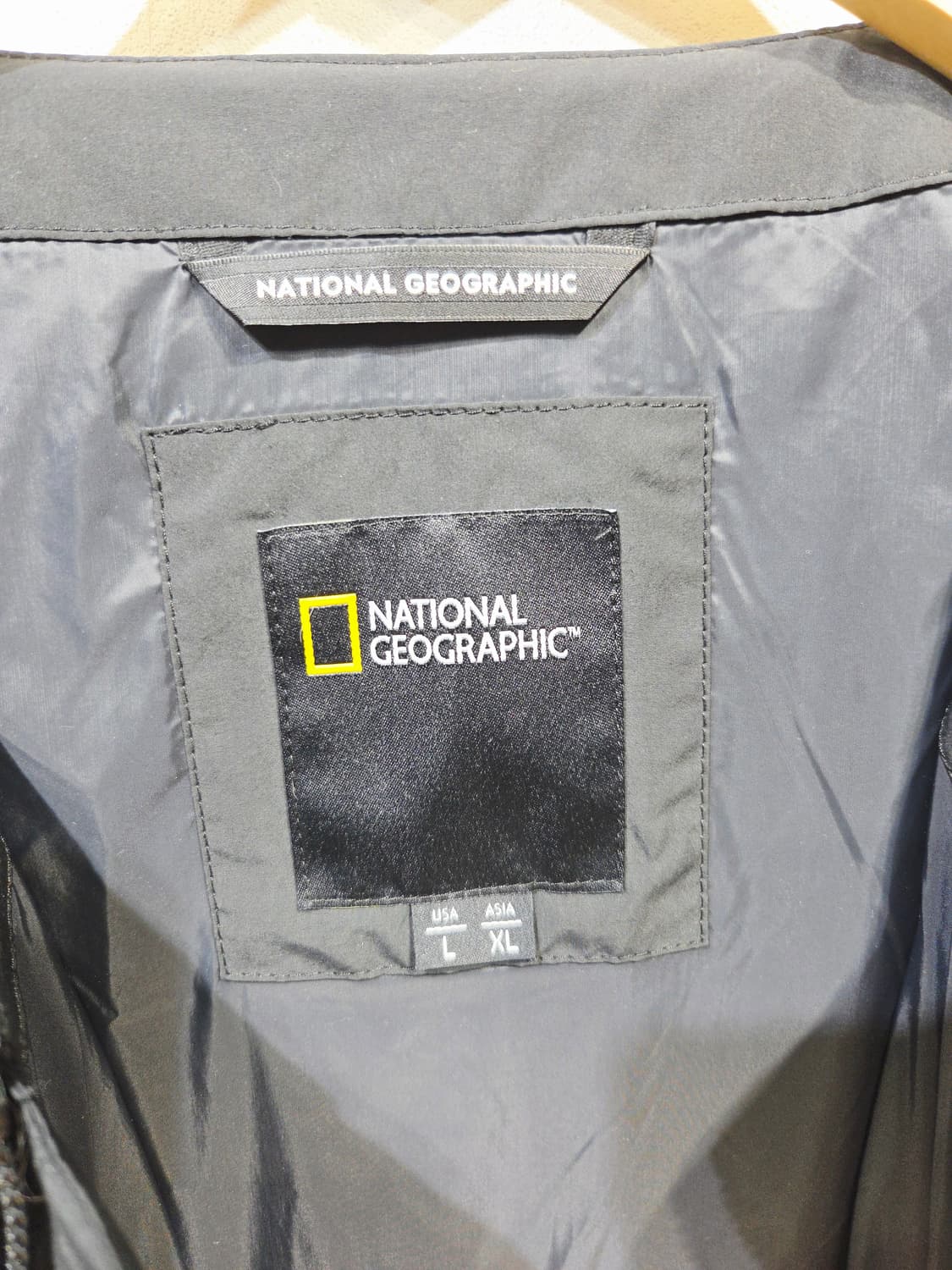 내셔널지오그래픽 노카라 덕다운 경량 패딩 블랙 상품이미지7