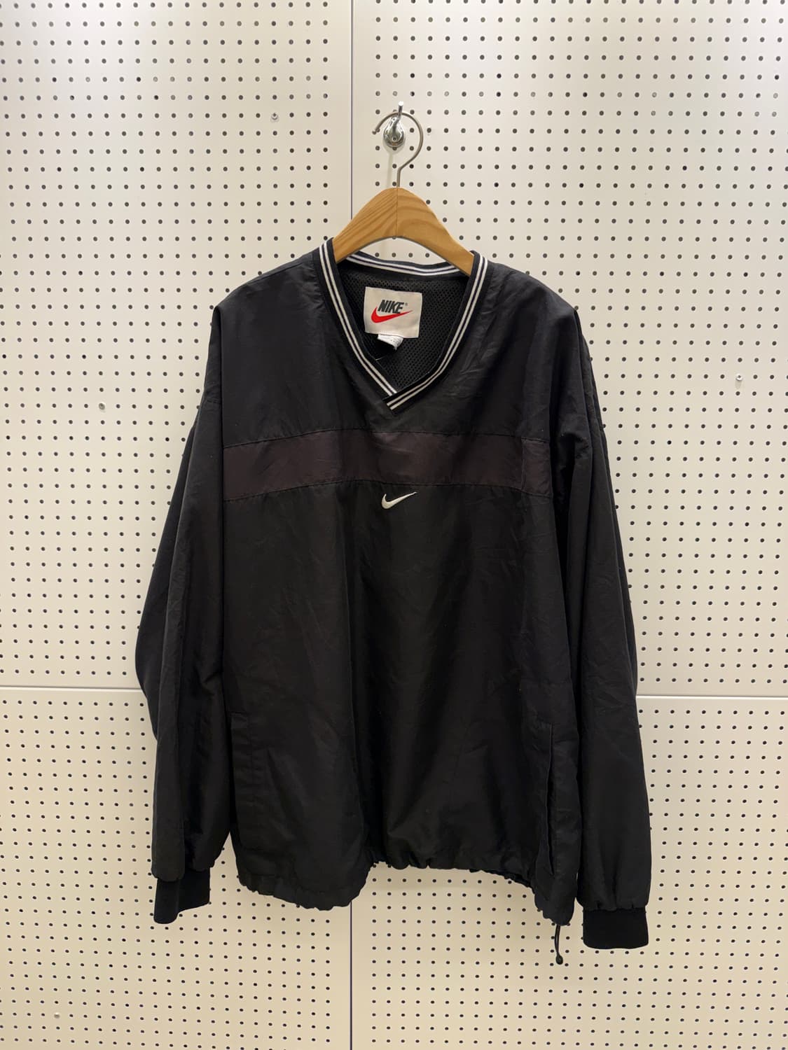 나이키 빈티지 스우시 브이넥 웜업 U1109 상품이미지2