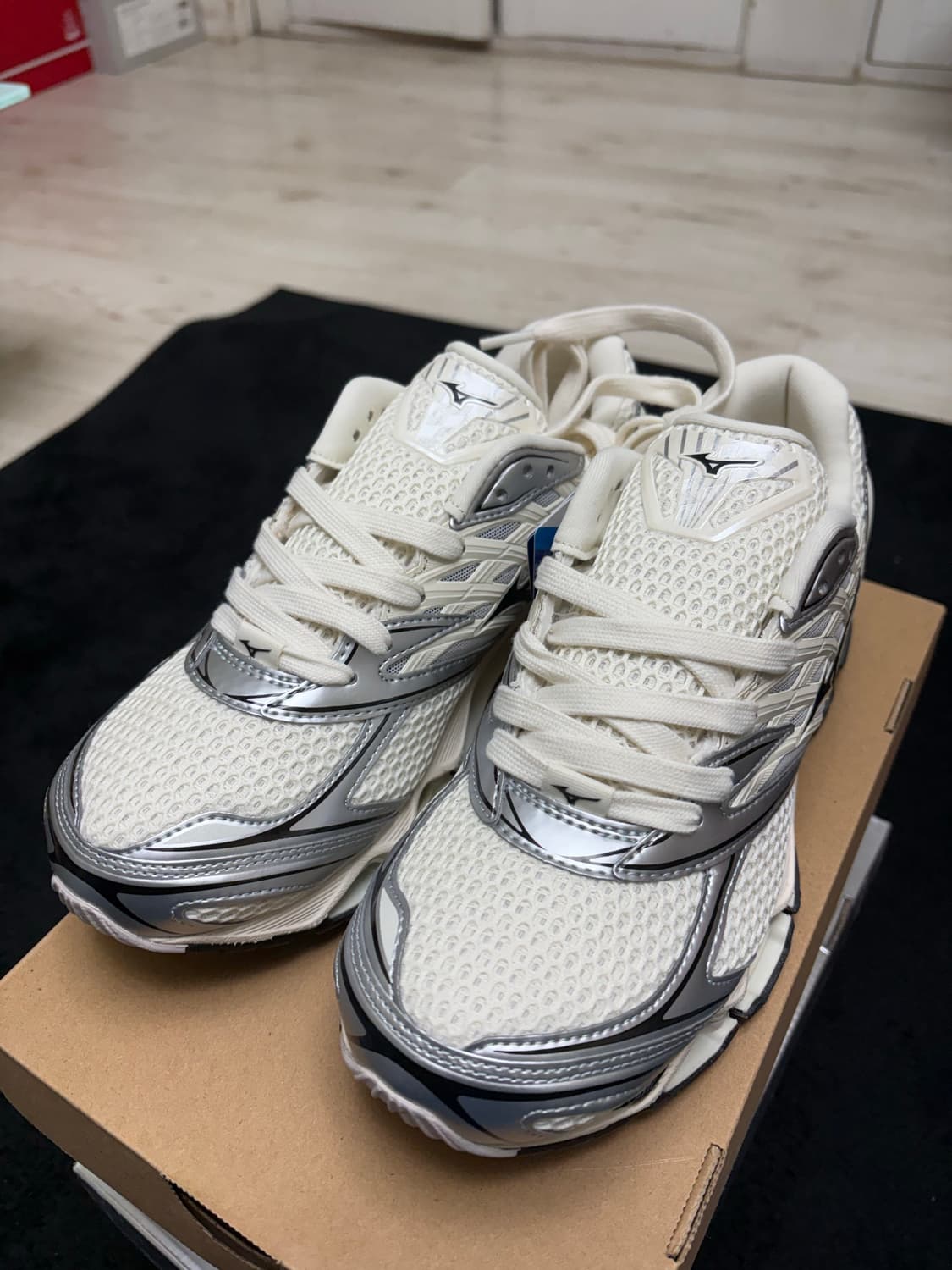 미즈노 웨이브 프로페시 LS 260 상품이미지2