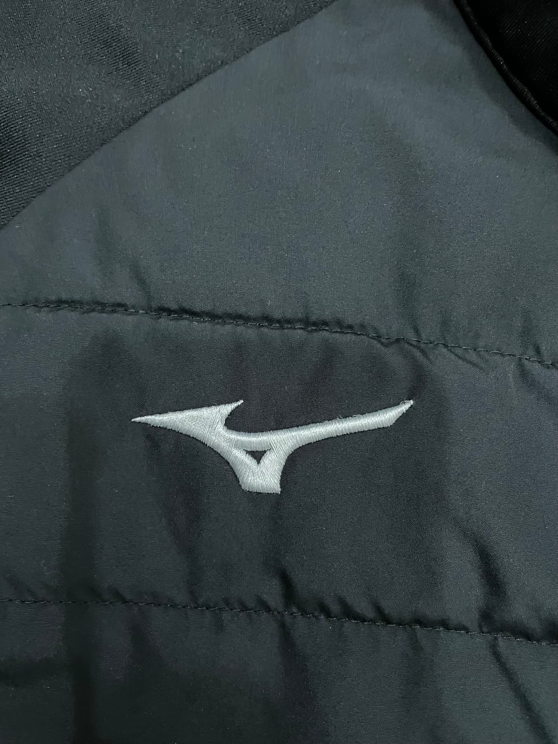 미즈노 MIZUNO 기모 패딩 피스테 웜업 블랙 상품이미지4