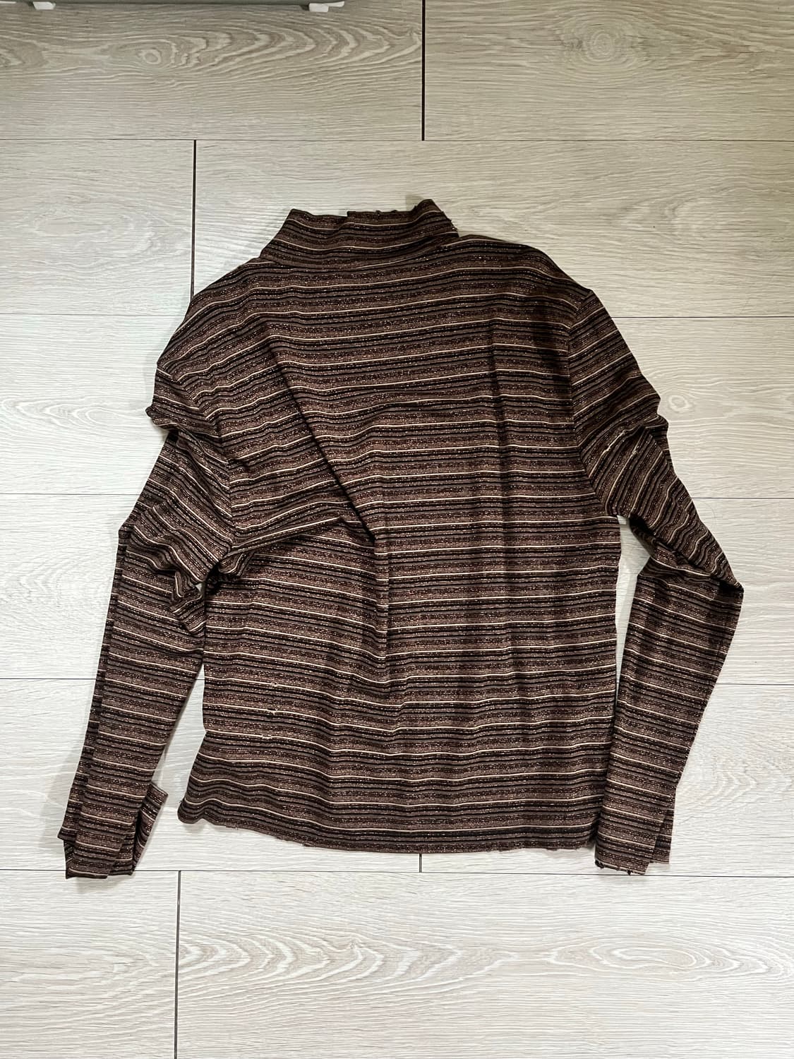 아워레가시 아티스트 터틀넥 00 사이즈 상품이미지4