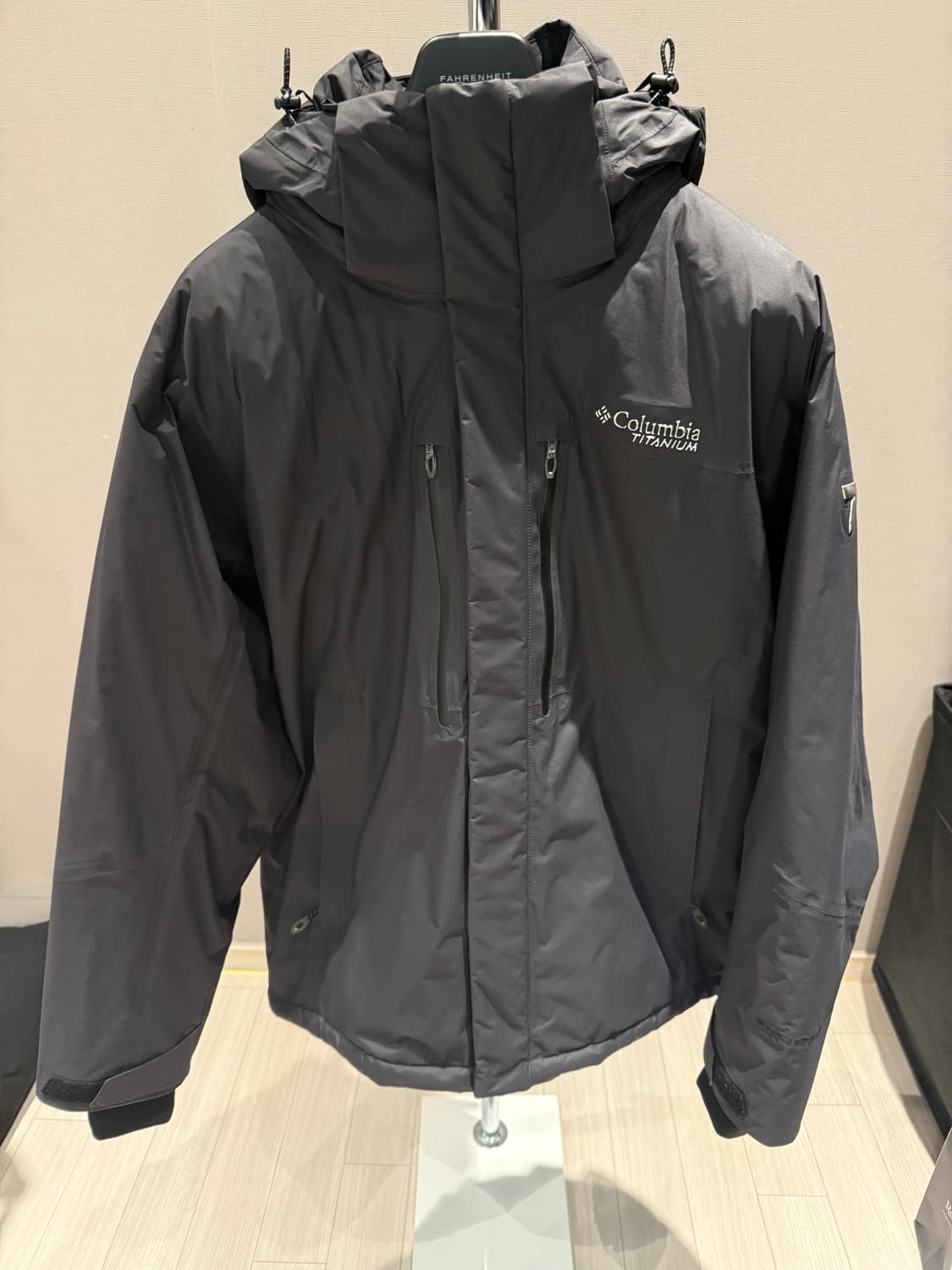 컬럼비아 클라이브 레이크2 방수 구스 다운 자켓 (L) 상품이미지1