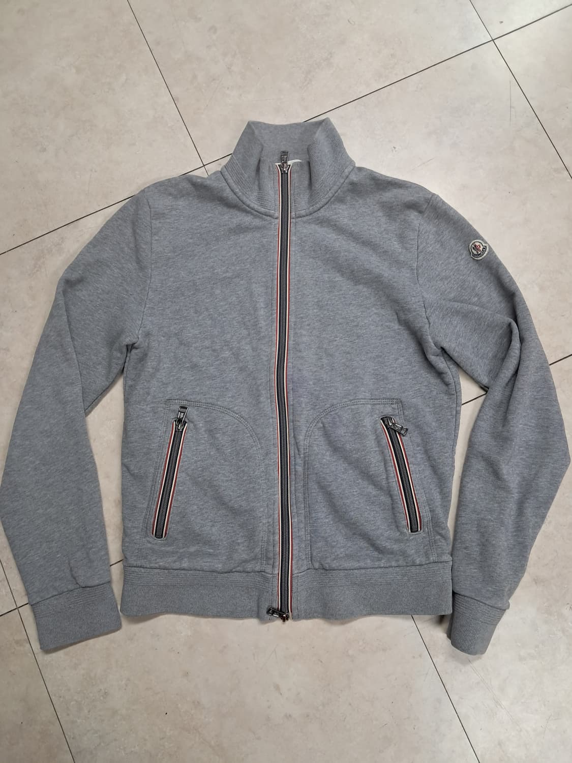 몽클레어 집업 상품이미지1