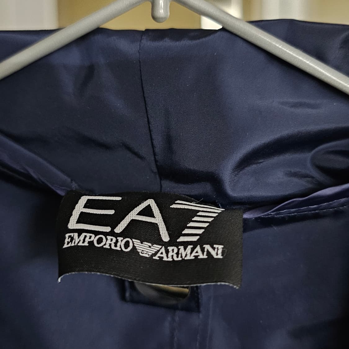 95)정품/여성 엠포리오 아르마니 네이비 후드 바람막이 자켓 상품이미지3