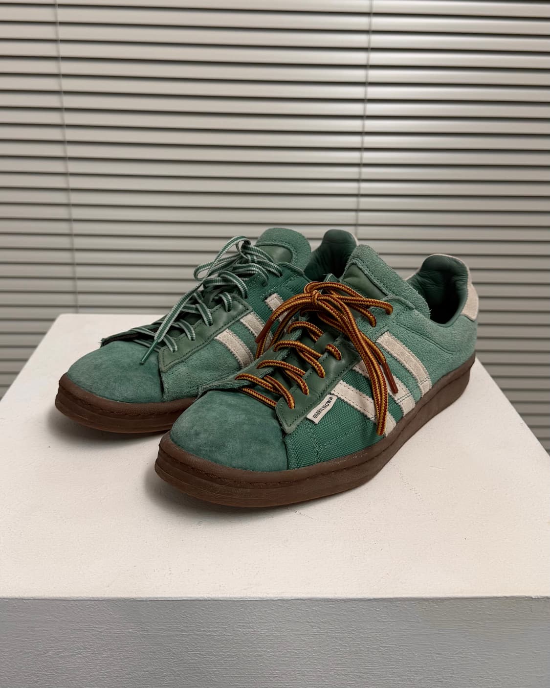 아디다스 x 대릴 브라운 캠퍼스 80 상품이미지1