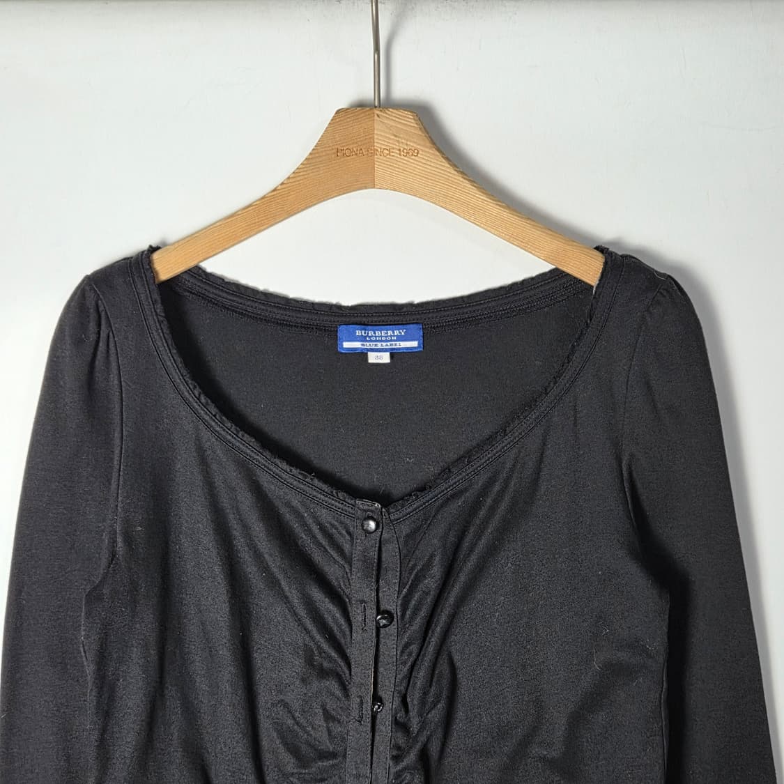 [Burberry] 버버리 블루라벨 셔링 버튼업 긴팔 가디건 상품이미지4