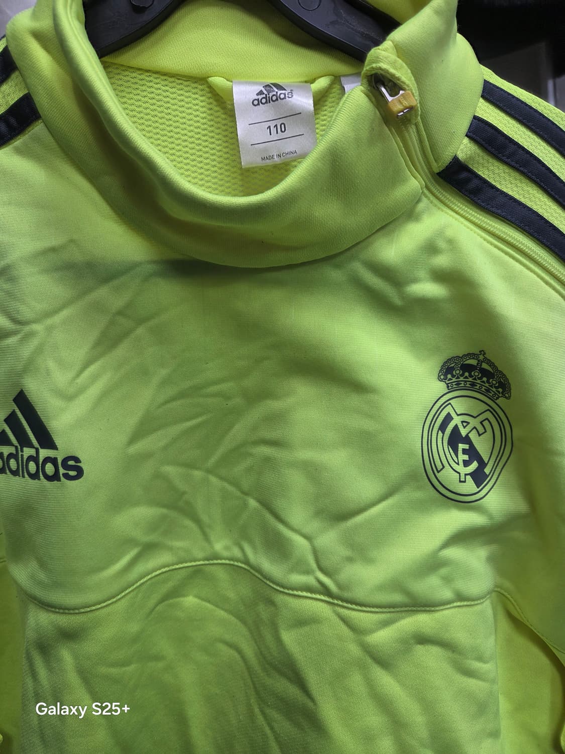 아디다스 레알  형광색져지 상품이미지2